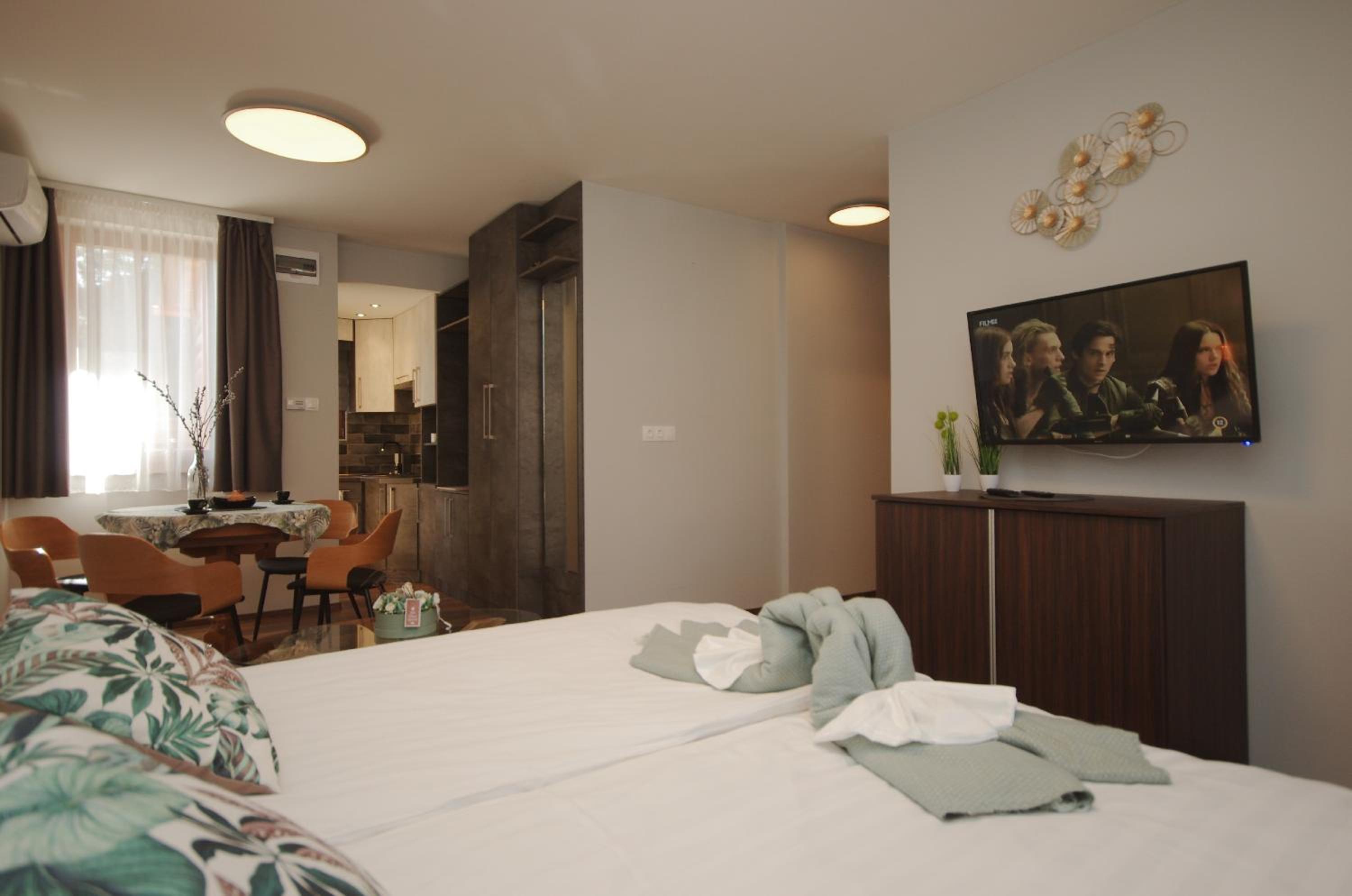 Paradiso Apartmanház