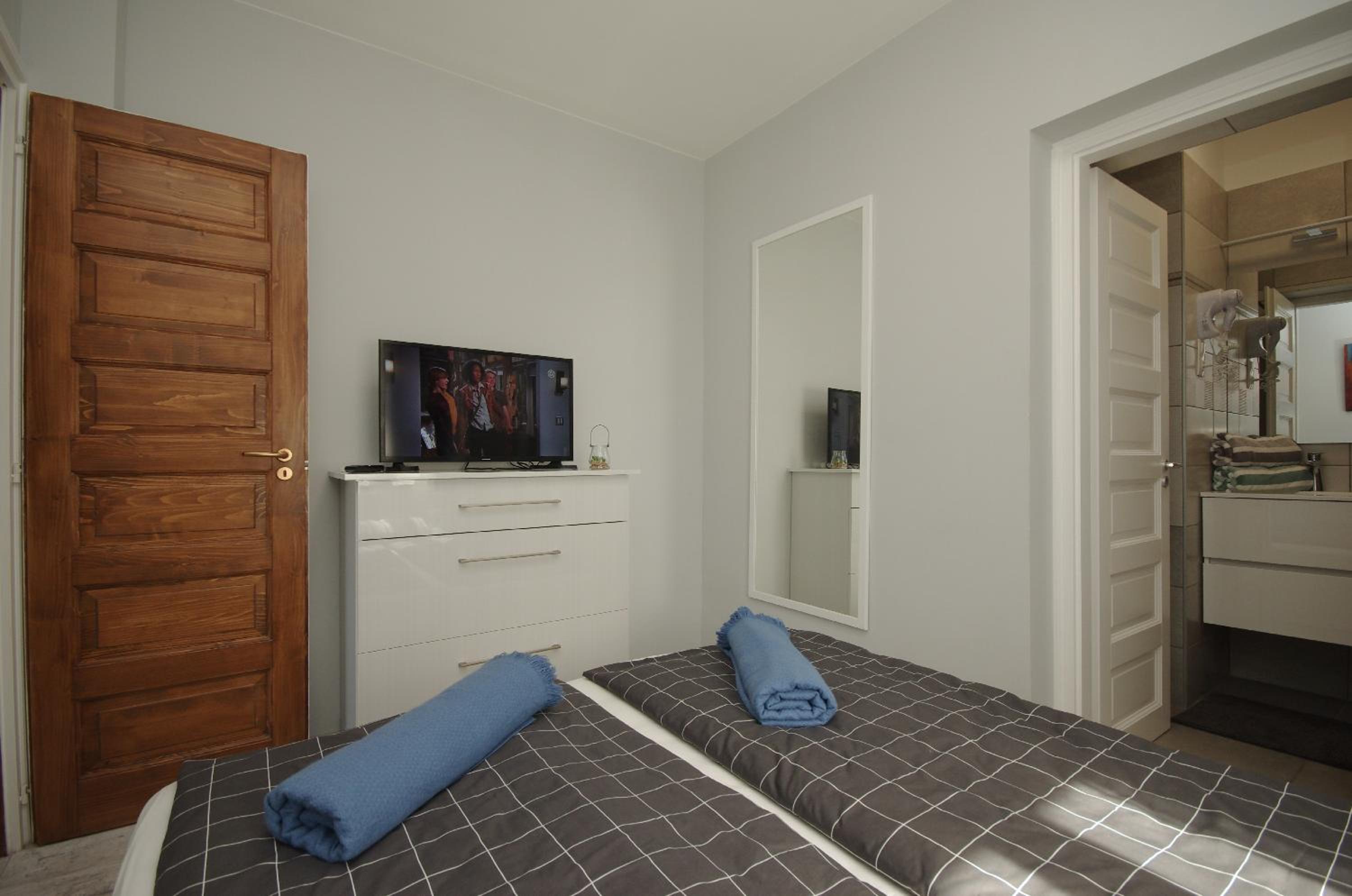 Paradiso Apartmanház