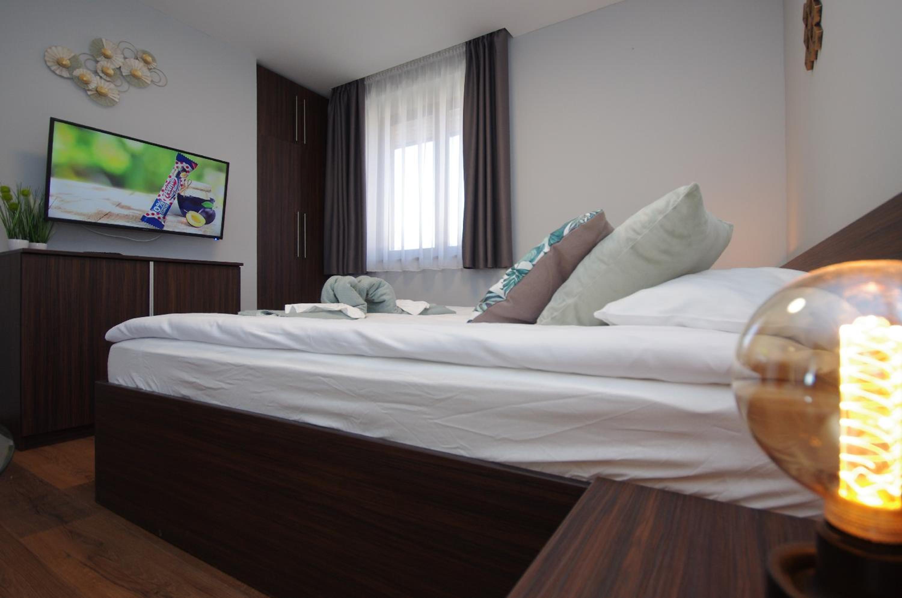 Paradiso Apartmanház