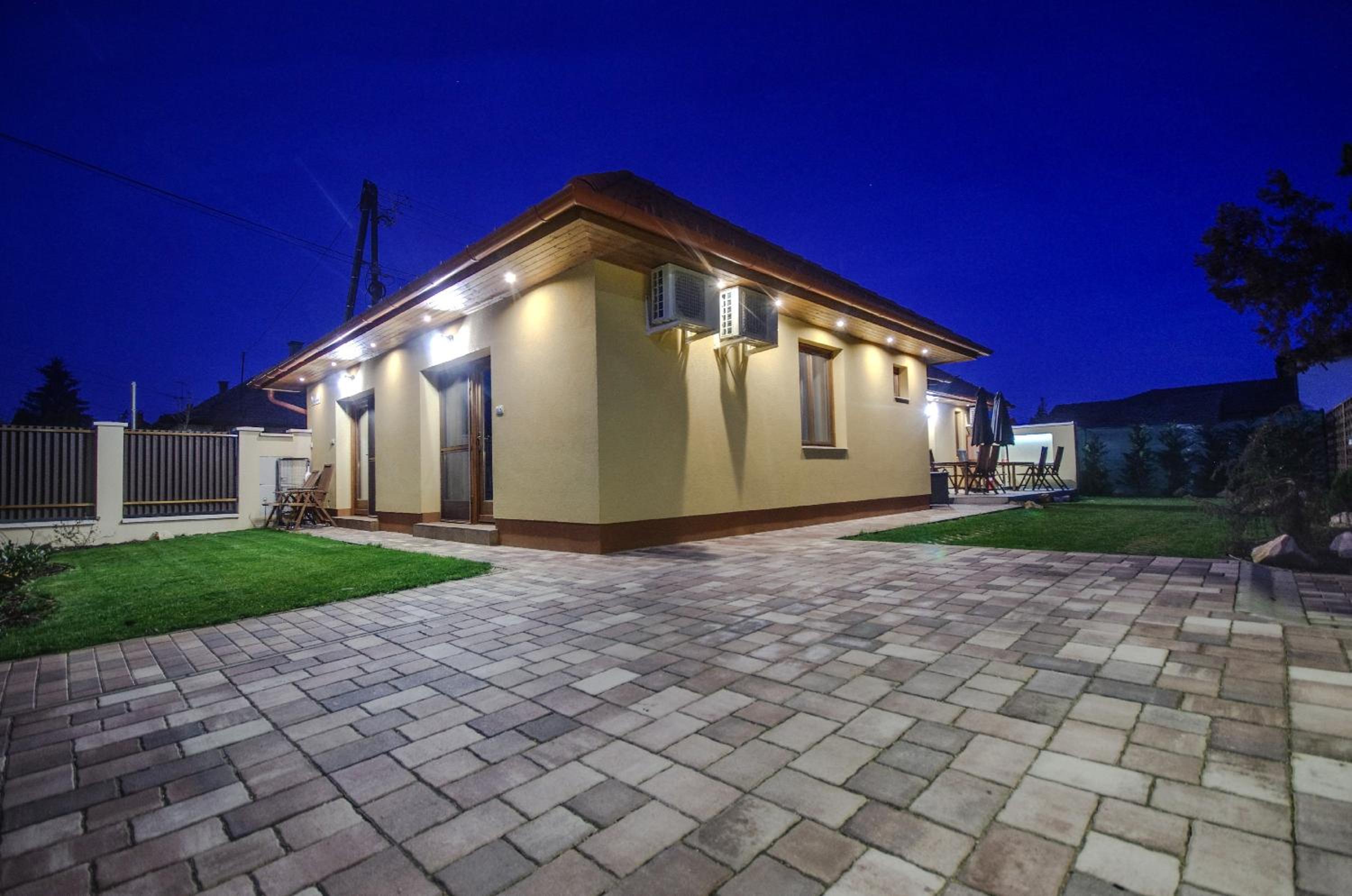 Paradiso Apartmanház