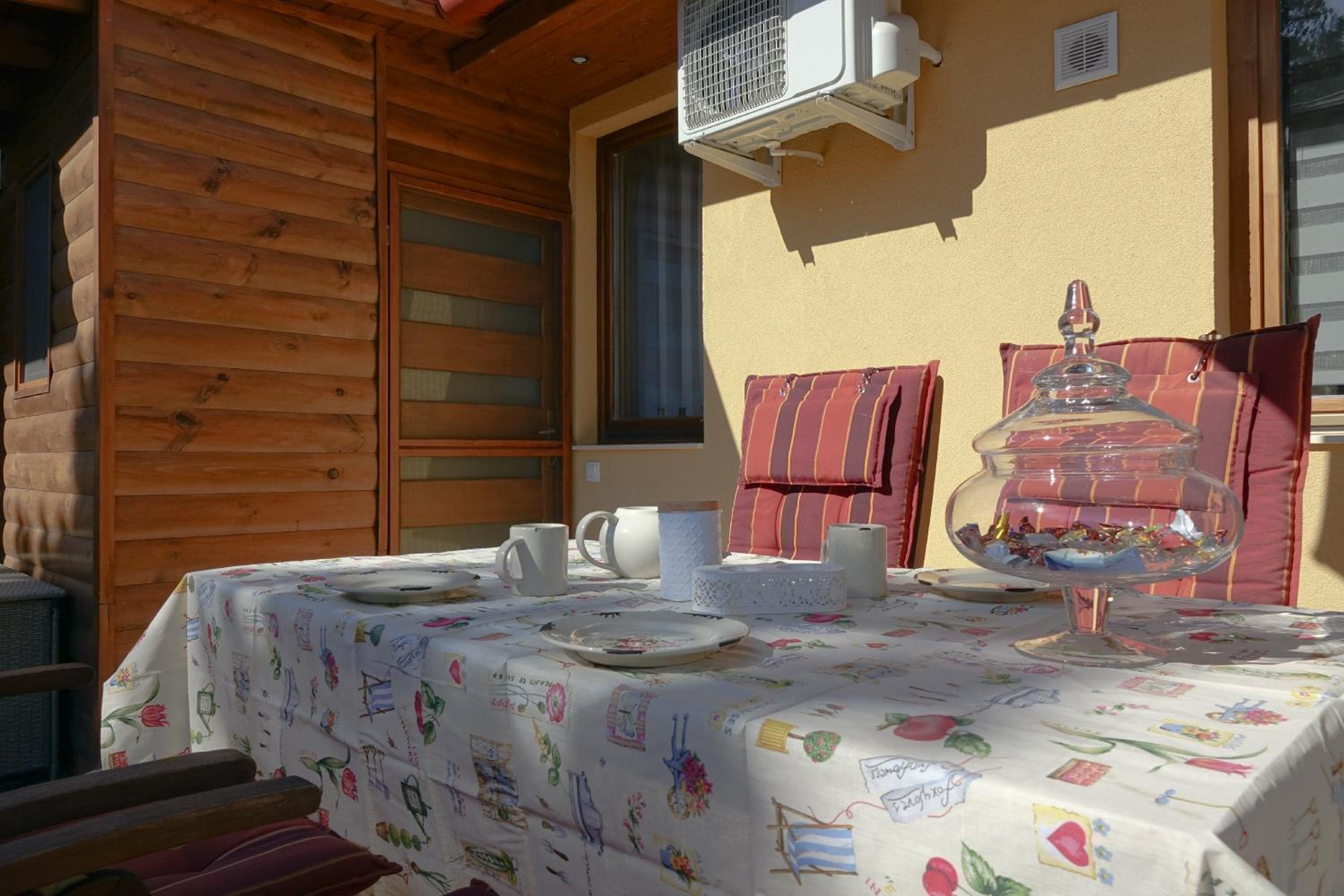Paradiso Apartmanház