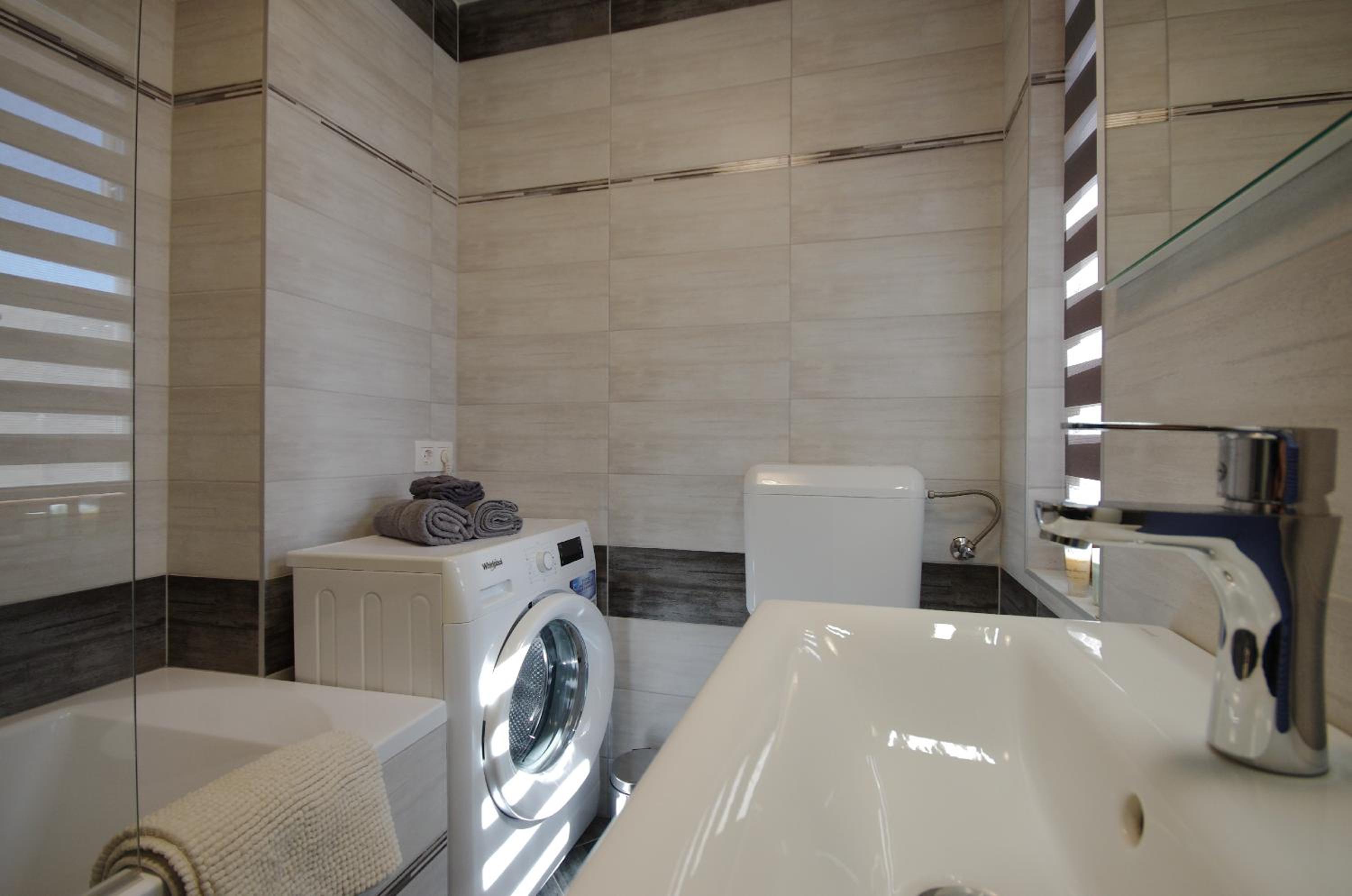 Paradiso Apartmanház