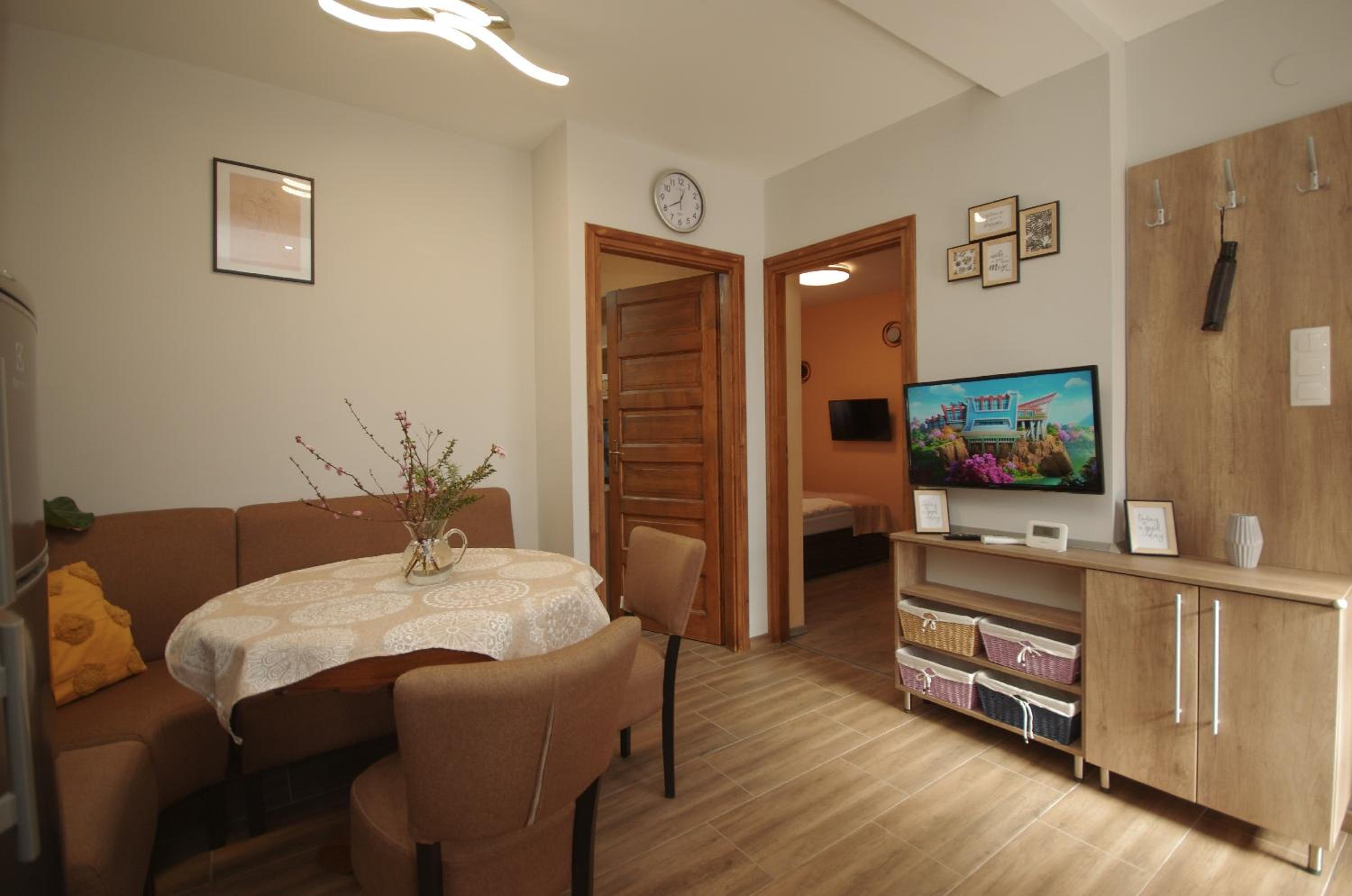 Paradiso Apartmanház