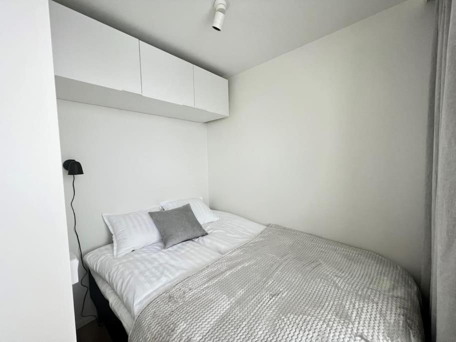 Modern Penthouse Studio with Private Terrace