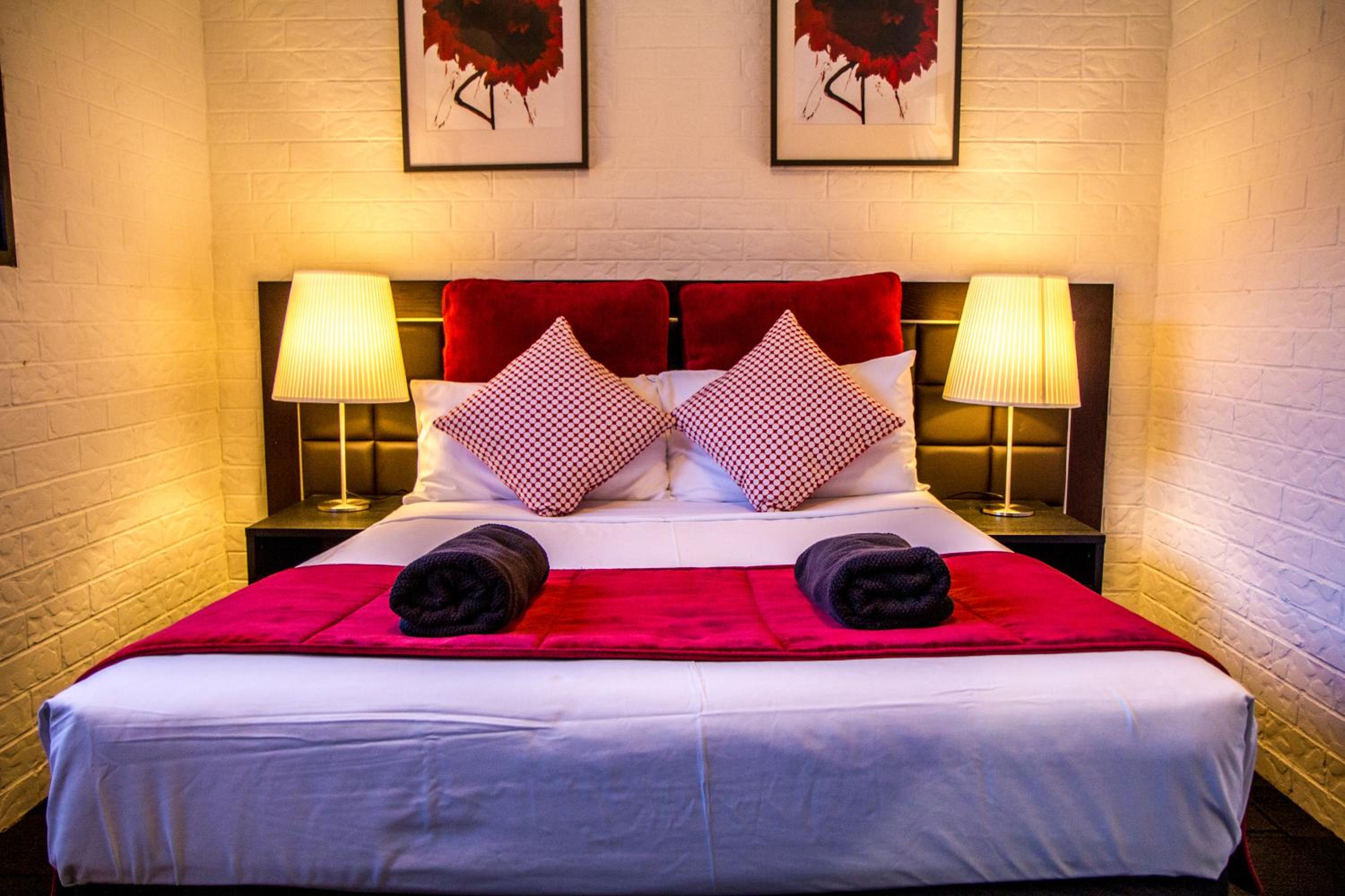 Ascot Budget Inn & Residences