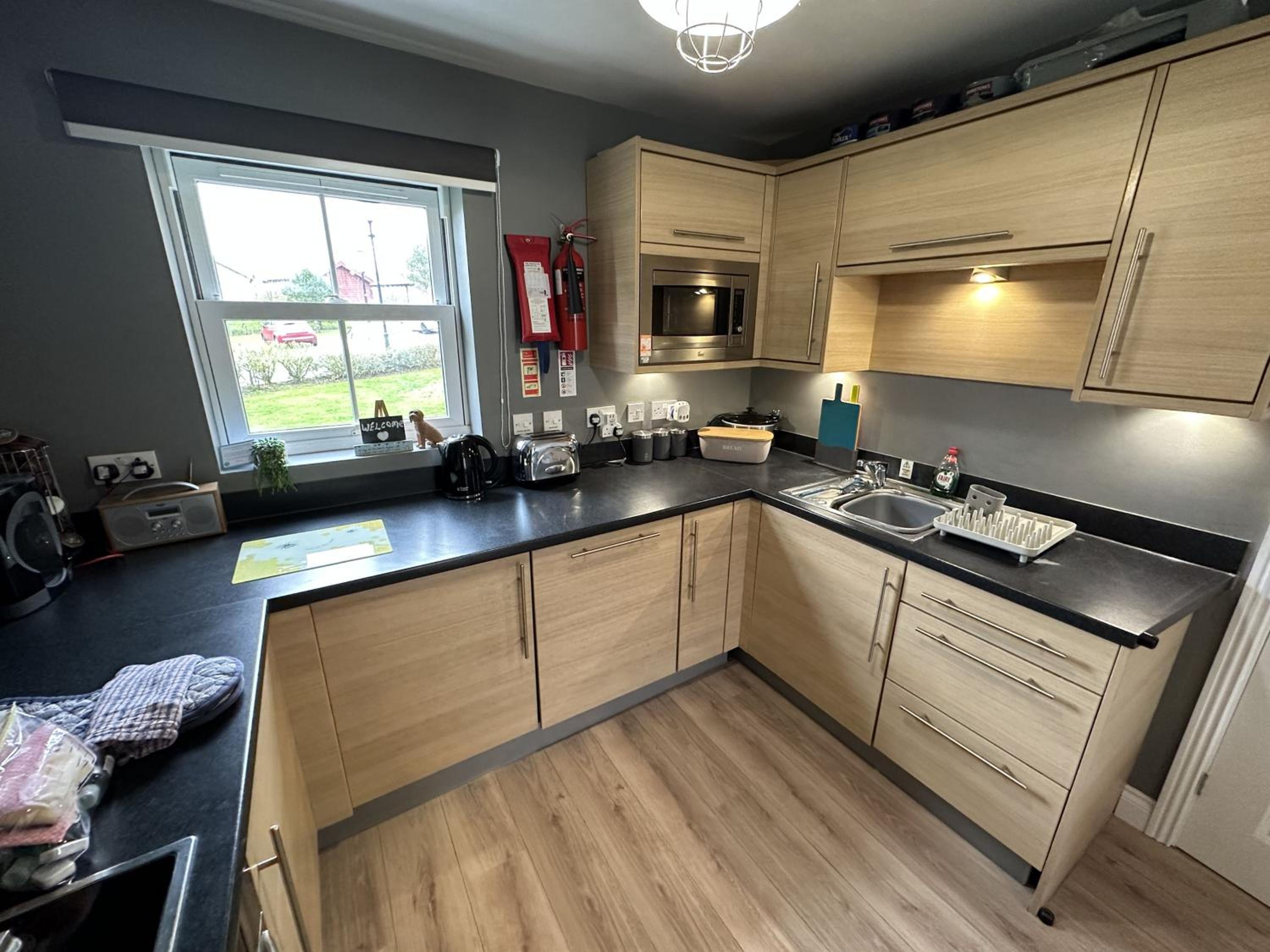 Seascape Apartment - Part of the The Bay Filey Holiday Village with pool, gym and direct beach access, pub, restaurant, tennis and meadows walks