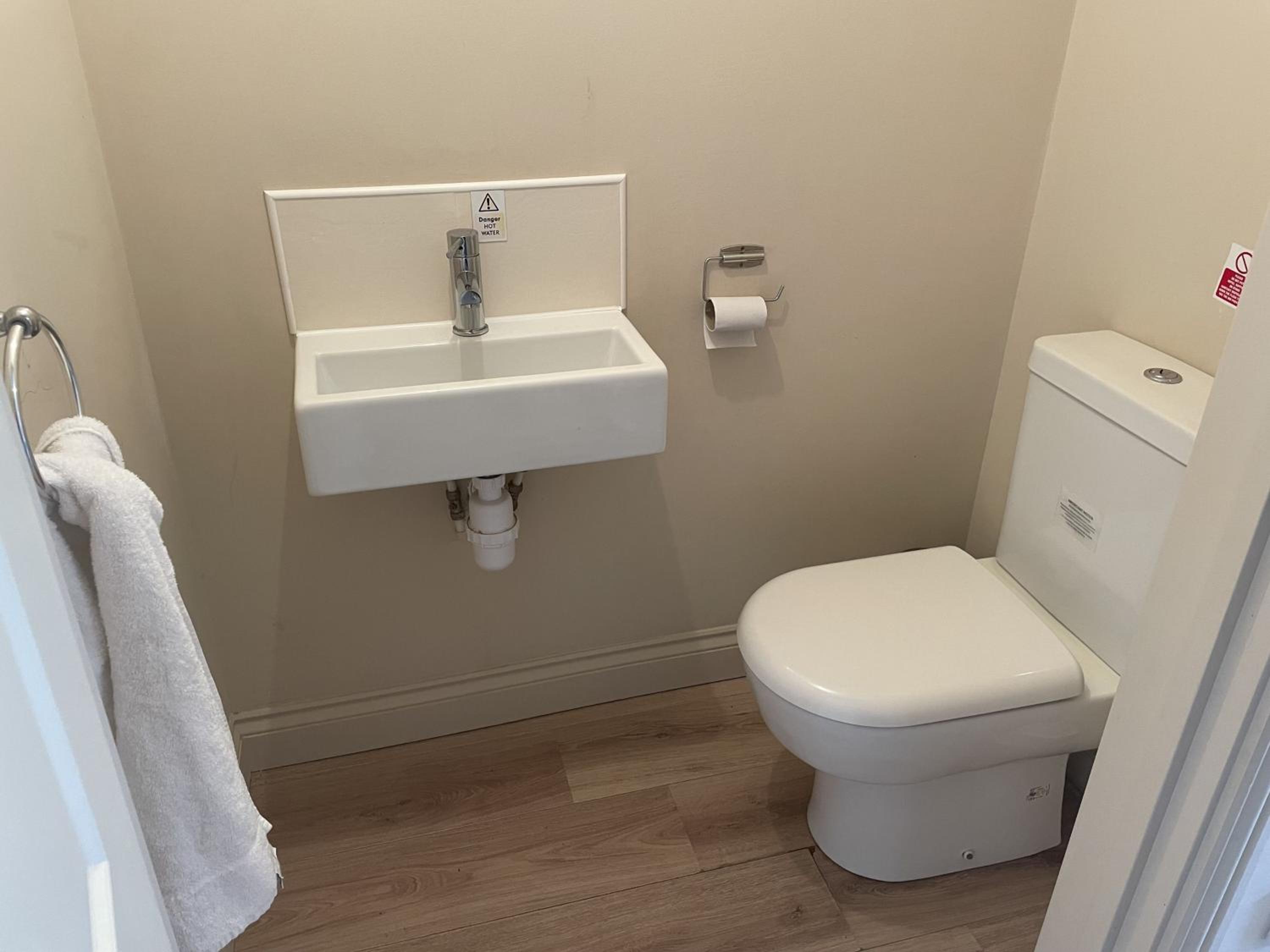 The Sandcastle - Part of the The Bay Filey Holiday Village with pool, gym and direct beach access, pub, restaurant, tennis and meadows walks