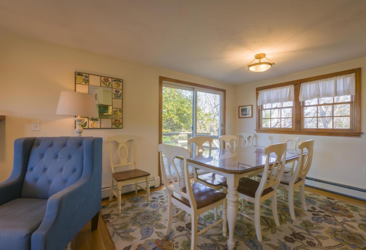 Beach Dreams: Ocean Views Room for All view 5