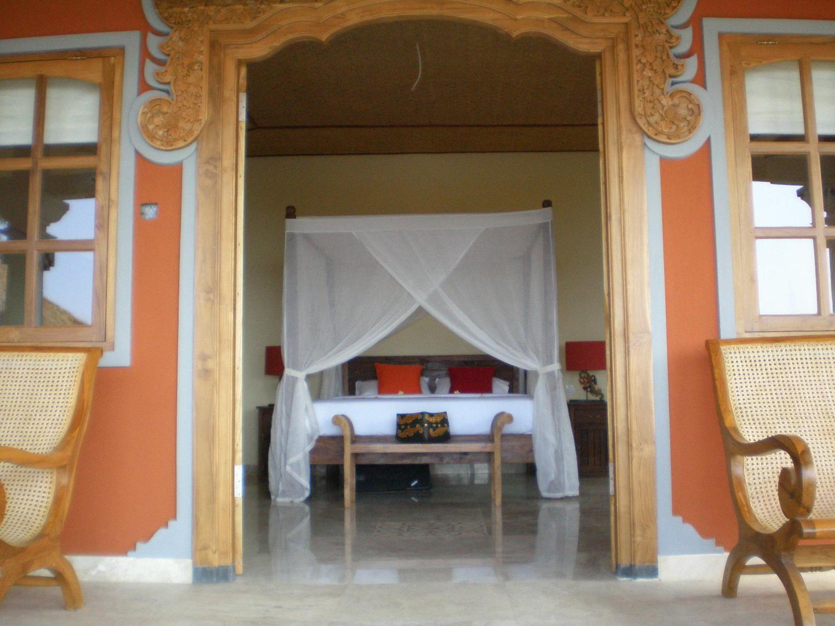 Photo 100