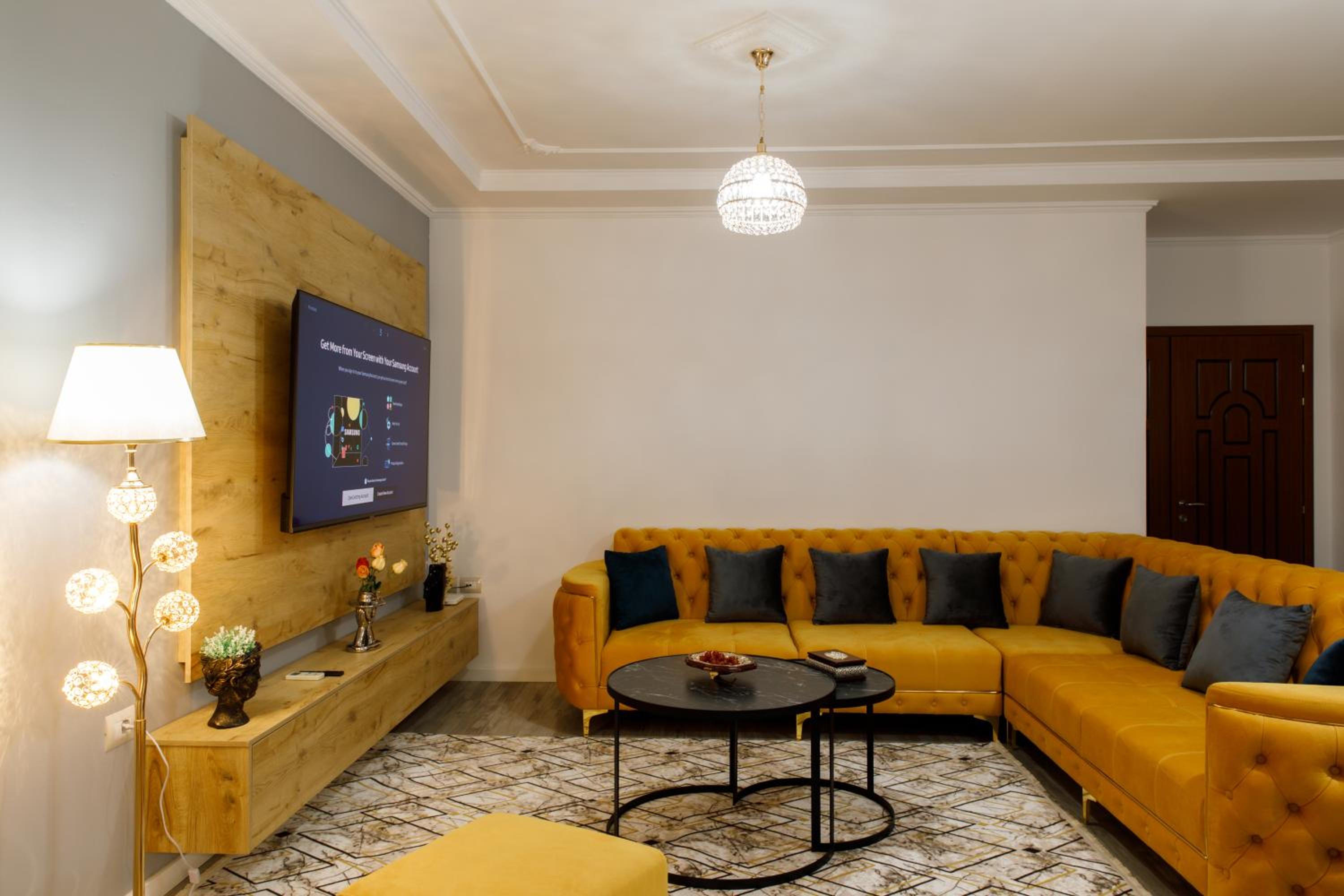 The Luxe Apartments