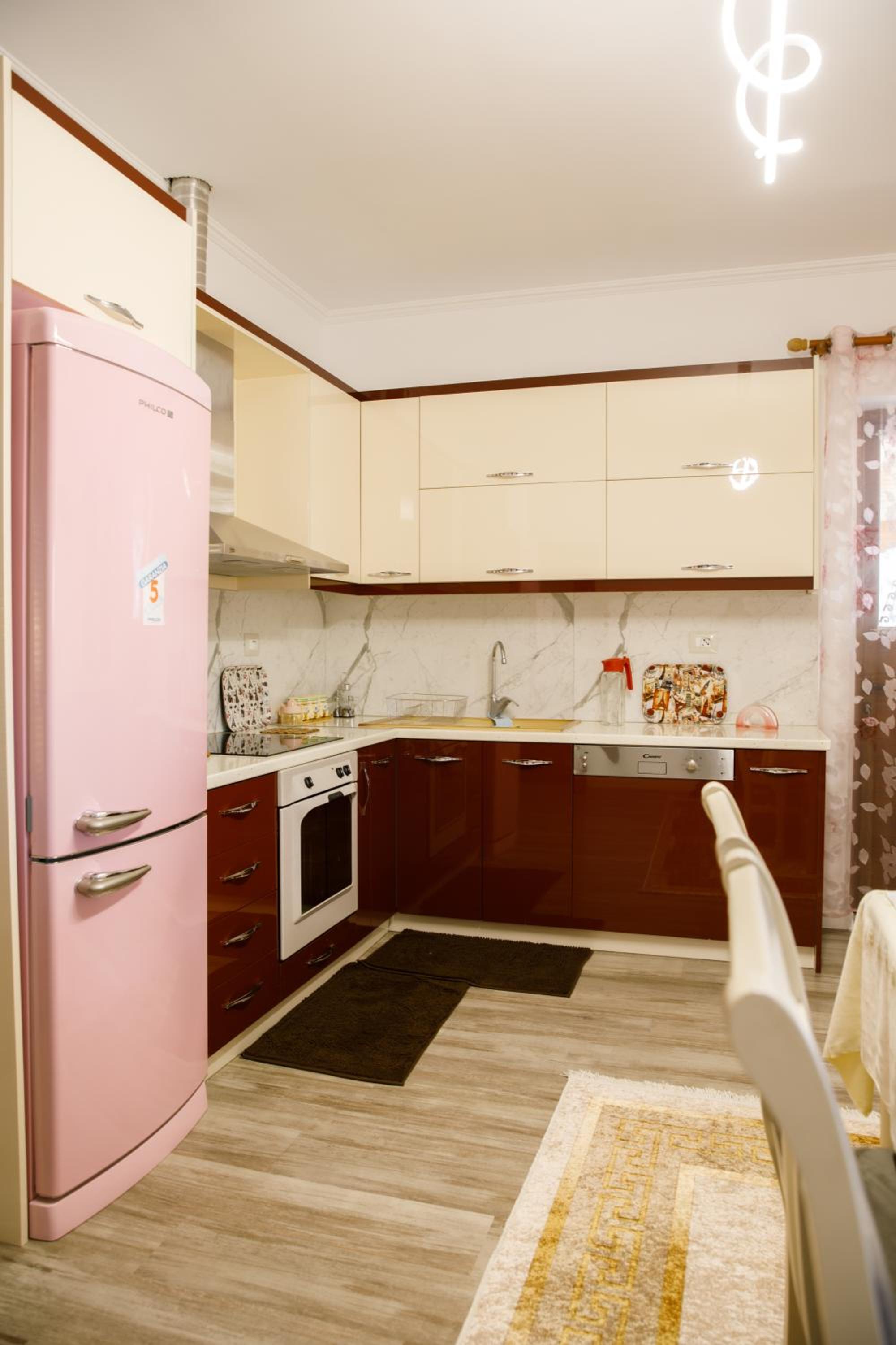 The Luxe Apartments