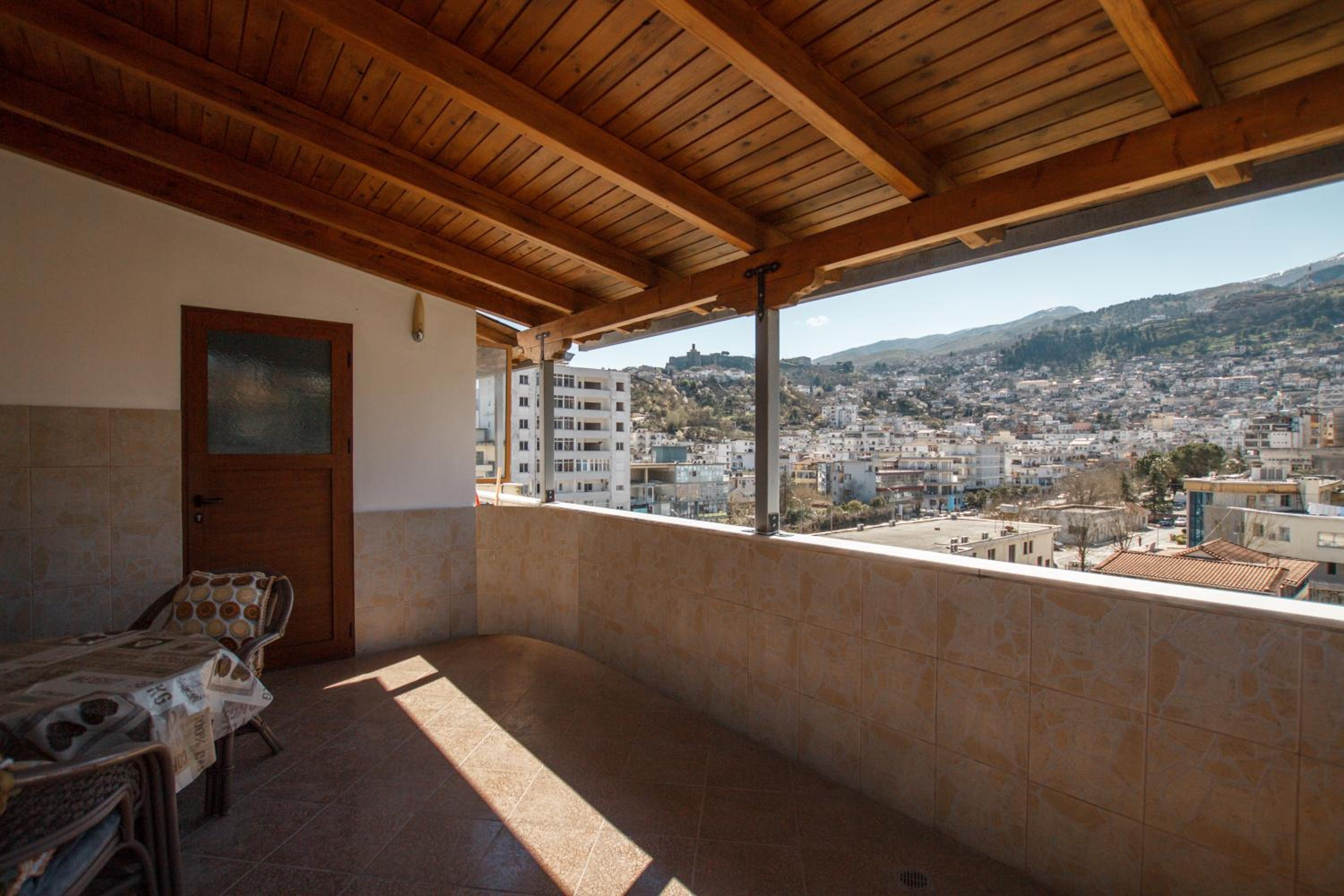The Luxe Apartments