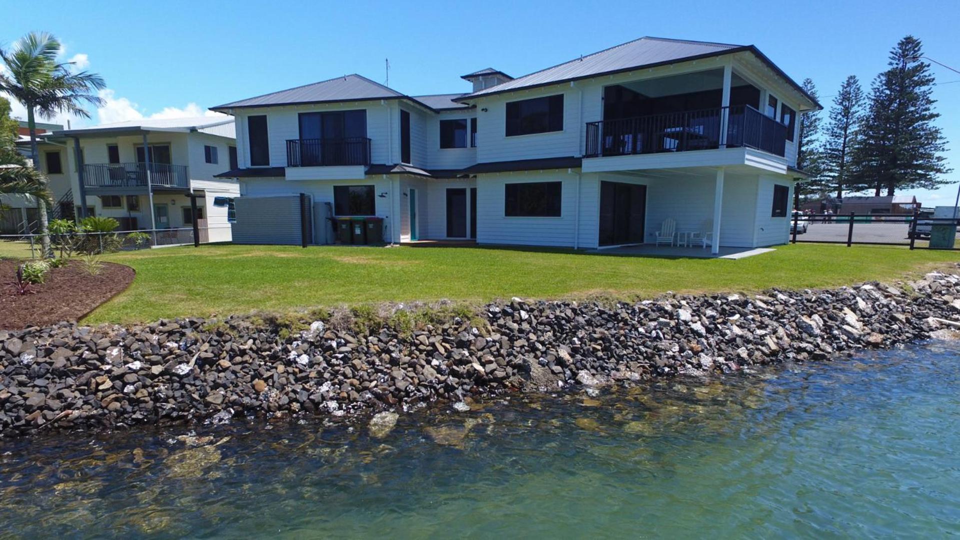 No 1 - Waters Edge 1 McDonald Place Evans Head