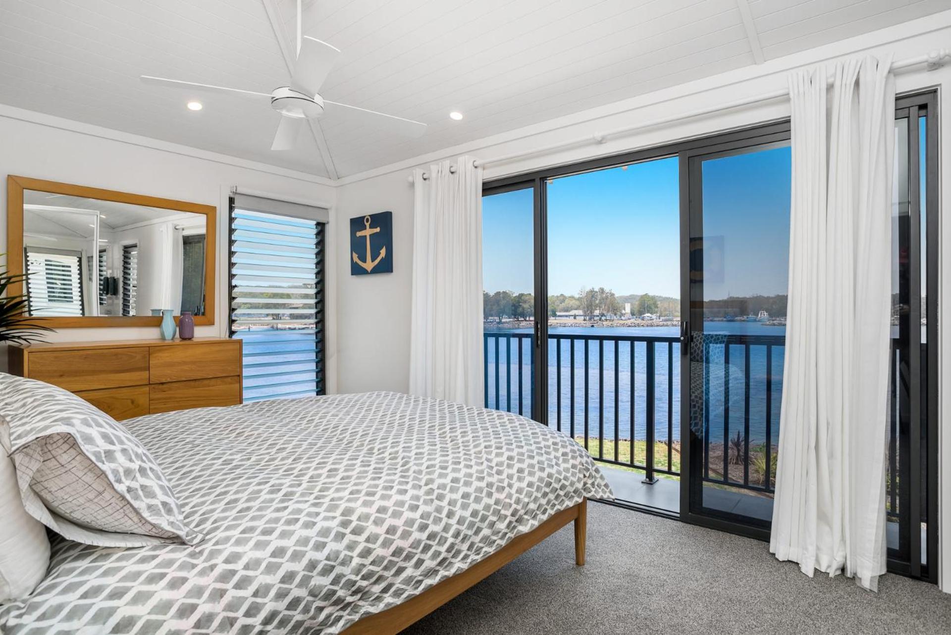 No 1 - Waters Edge 1 McDonald Place Evans Head