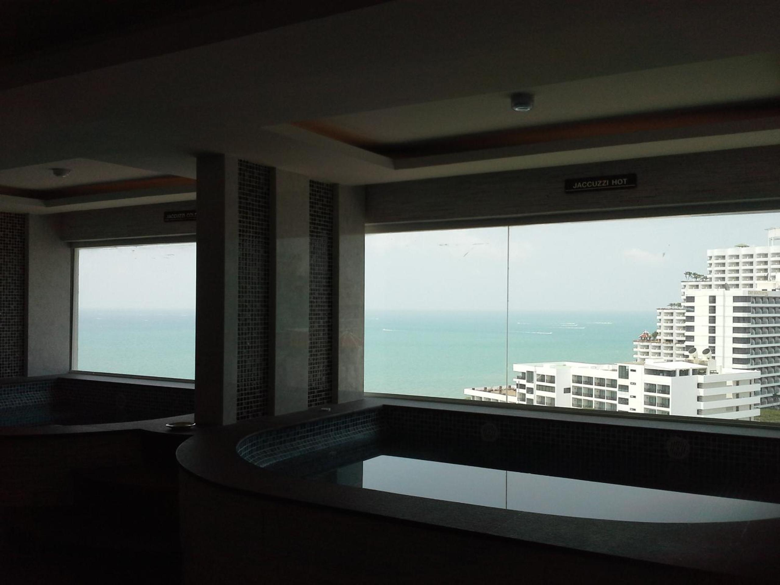 Cosy Beach View Apartments