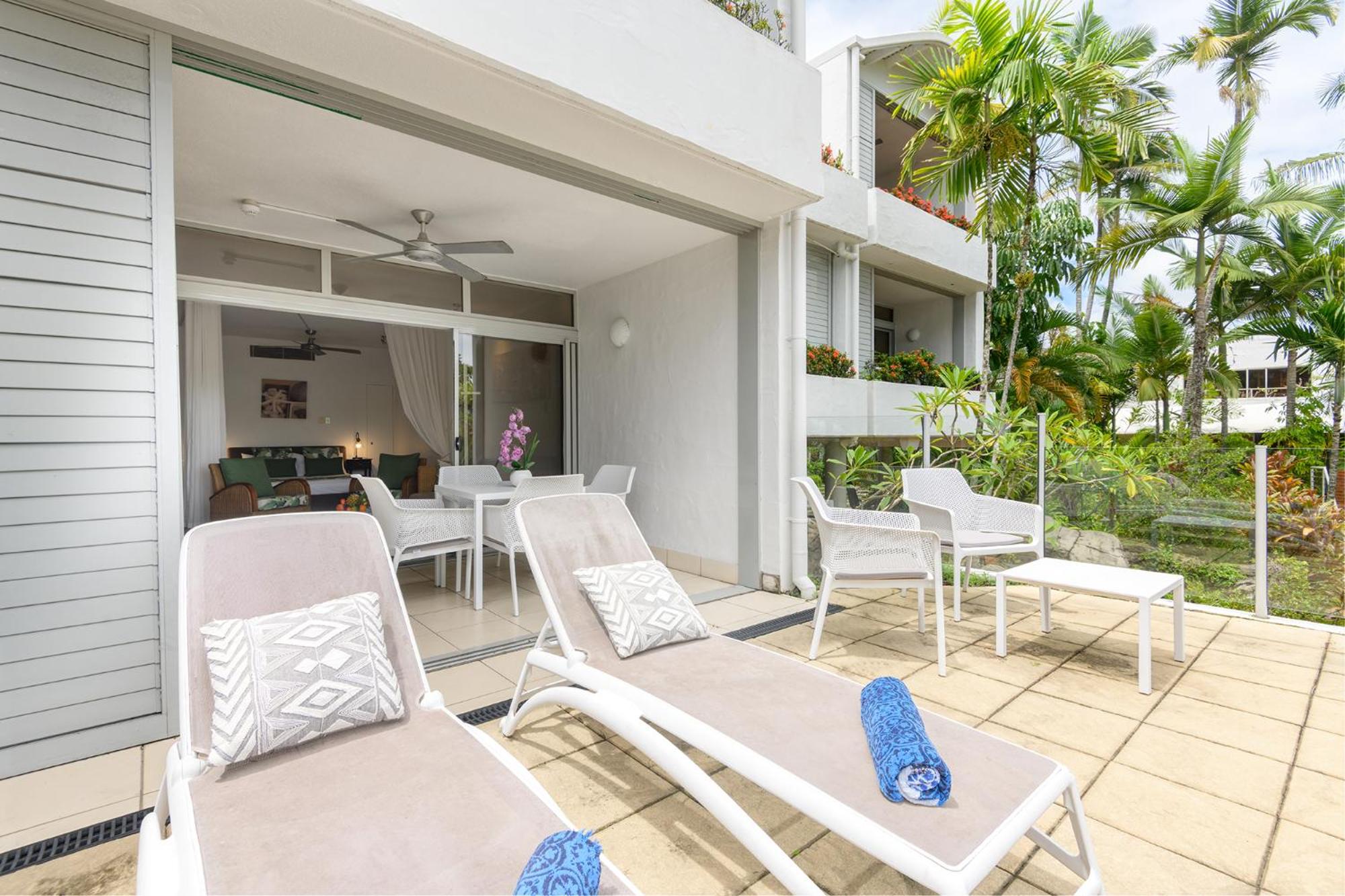 Seascape Holidays at Club Tropical