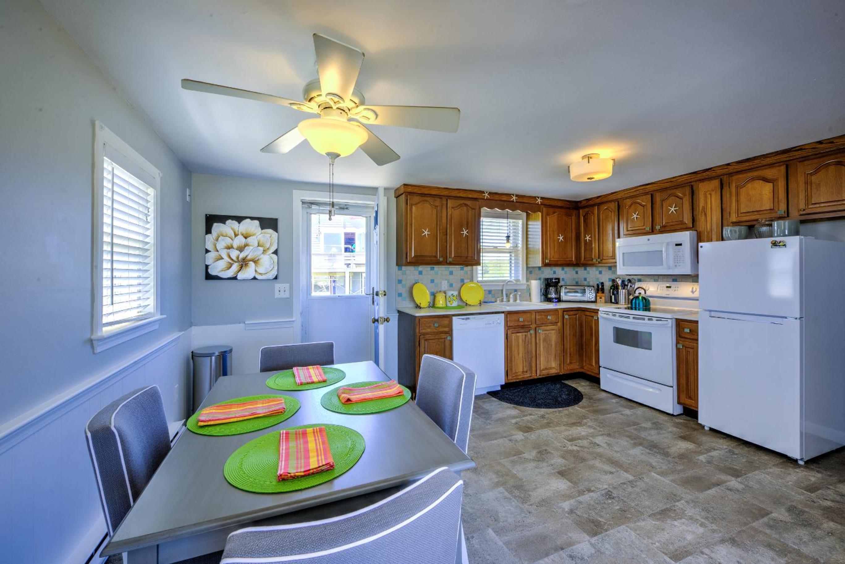 Sagamore Beachfront Cottage Escape view 2