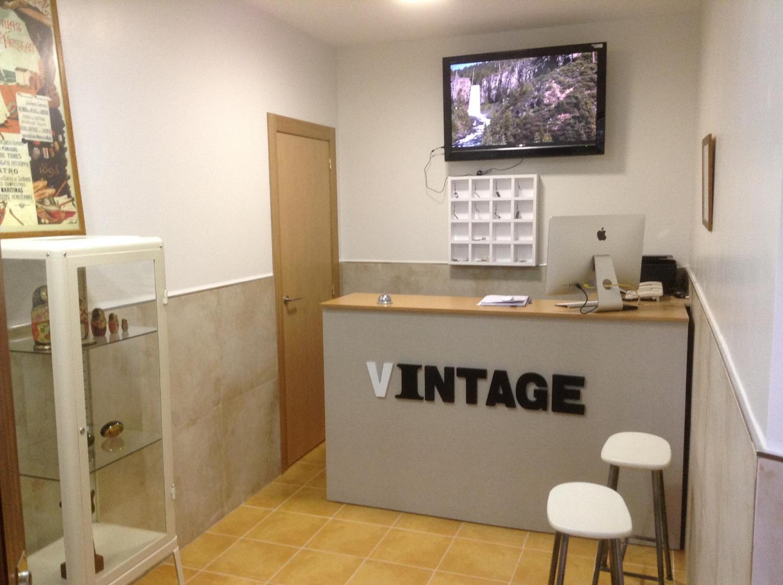 Hostal Vintage Santander en Santander — recepcion & lobby