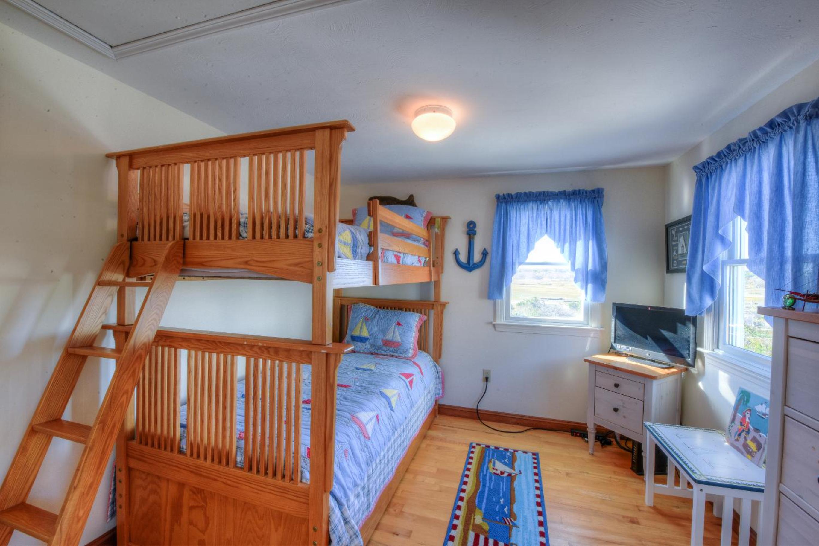 Oceanfront Cape Escape—Bay Creek Views