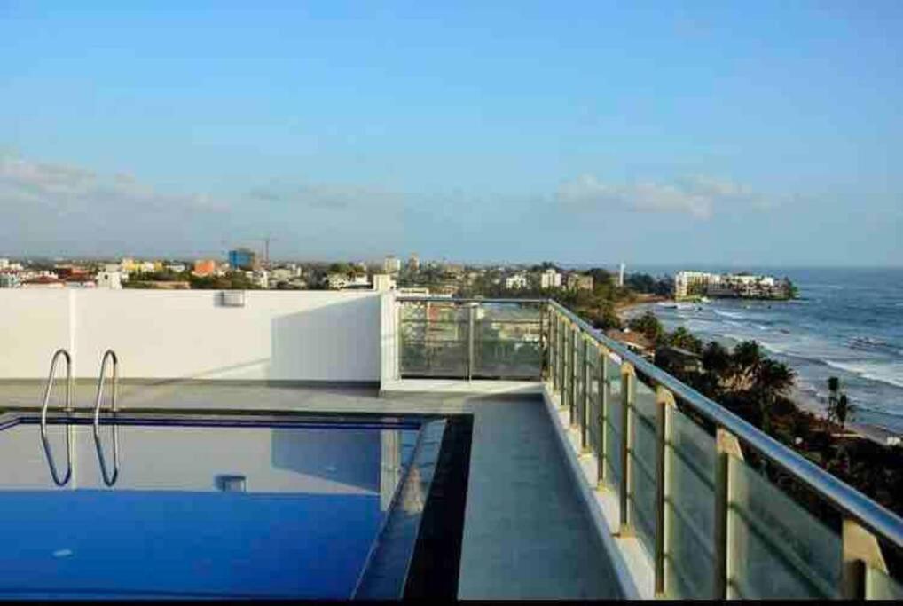 2 AC Bed Rooms apartment at Mount Lavinia beach view 2