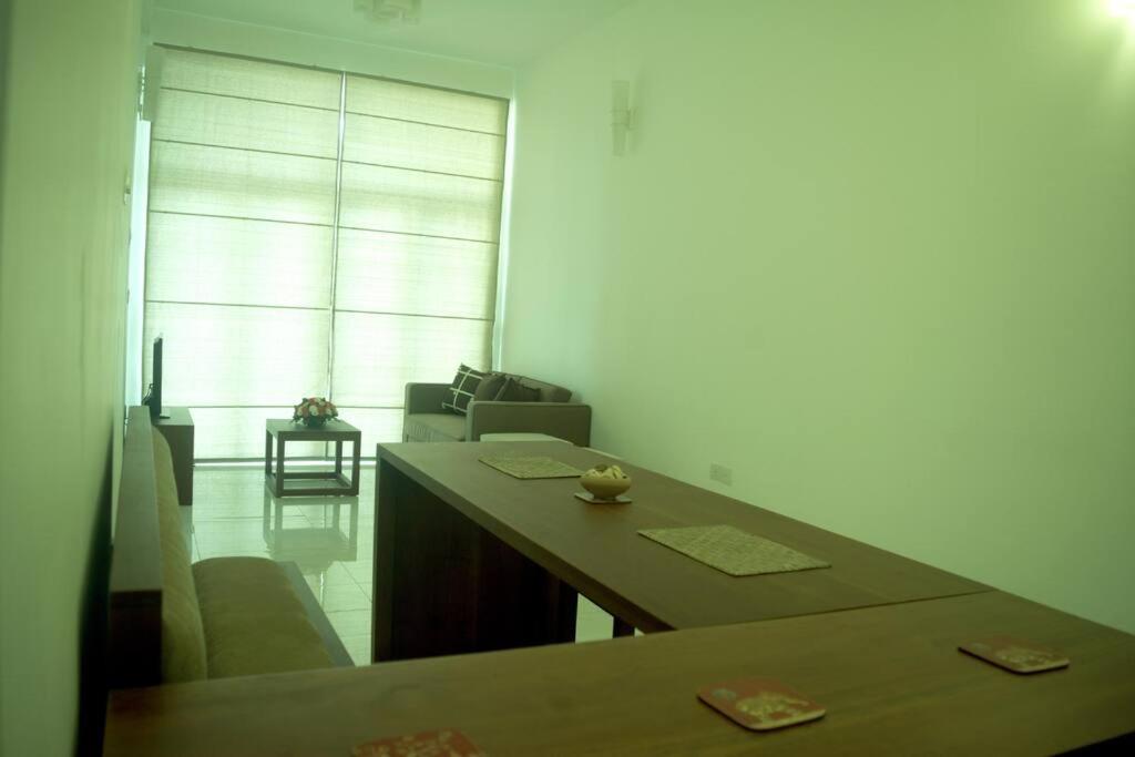 2 AC Bed Rooms apartment at Mount Lavinia beach view 3