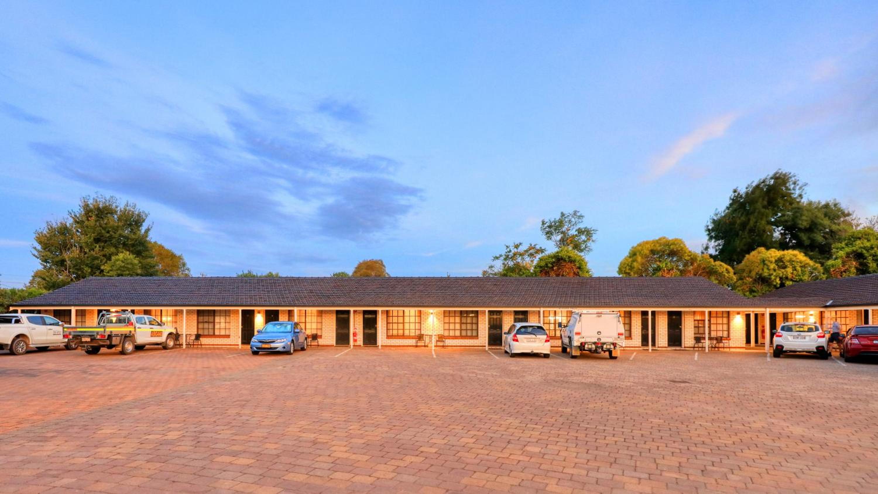 Southern Comfort Motor Inn