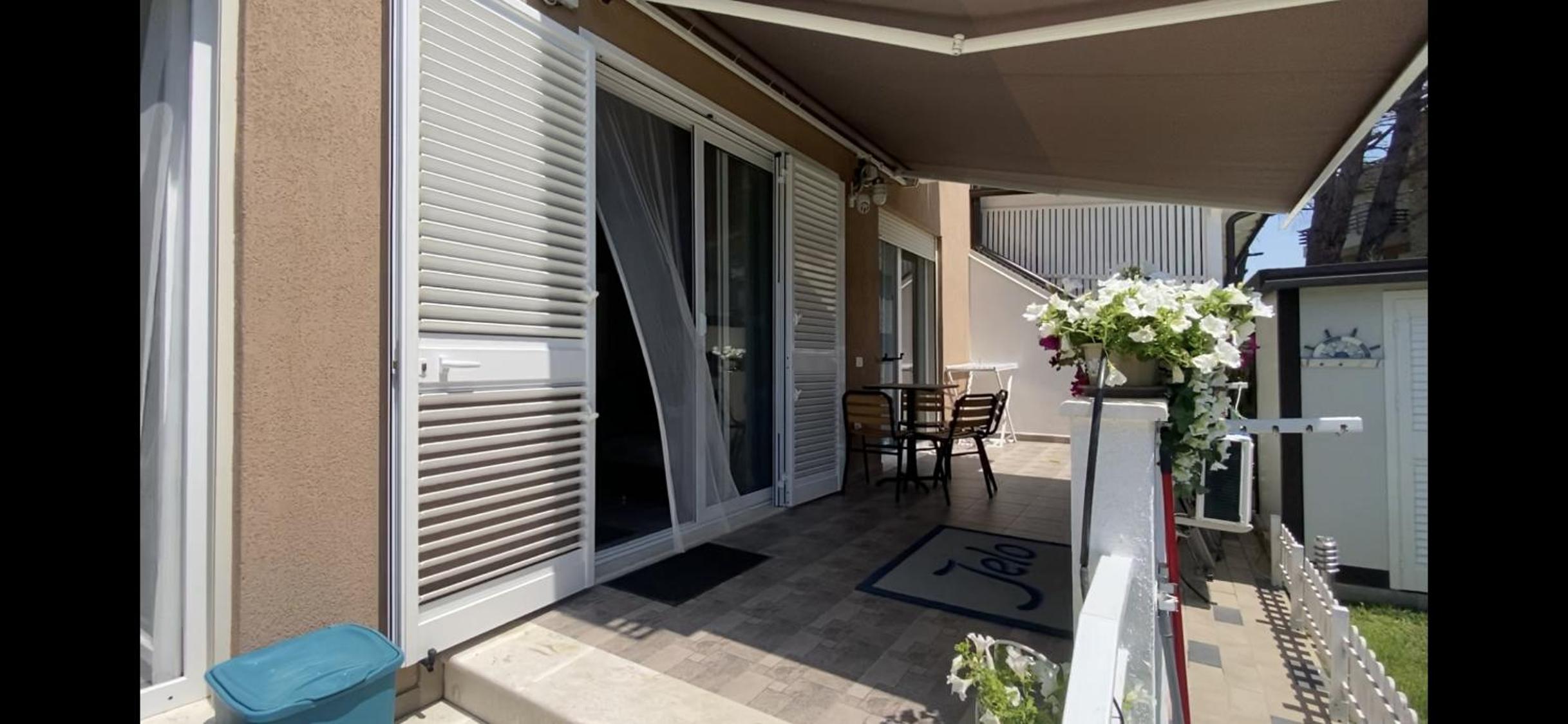 Apartamenti singolo kompleksi lura 3