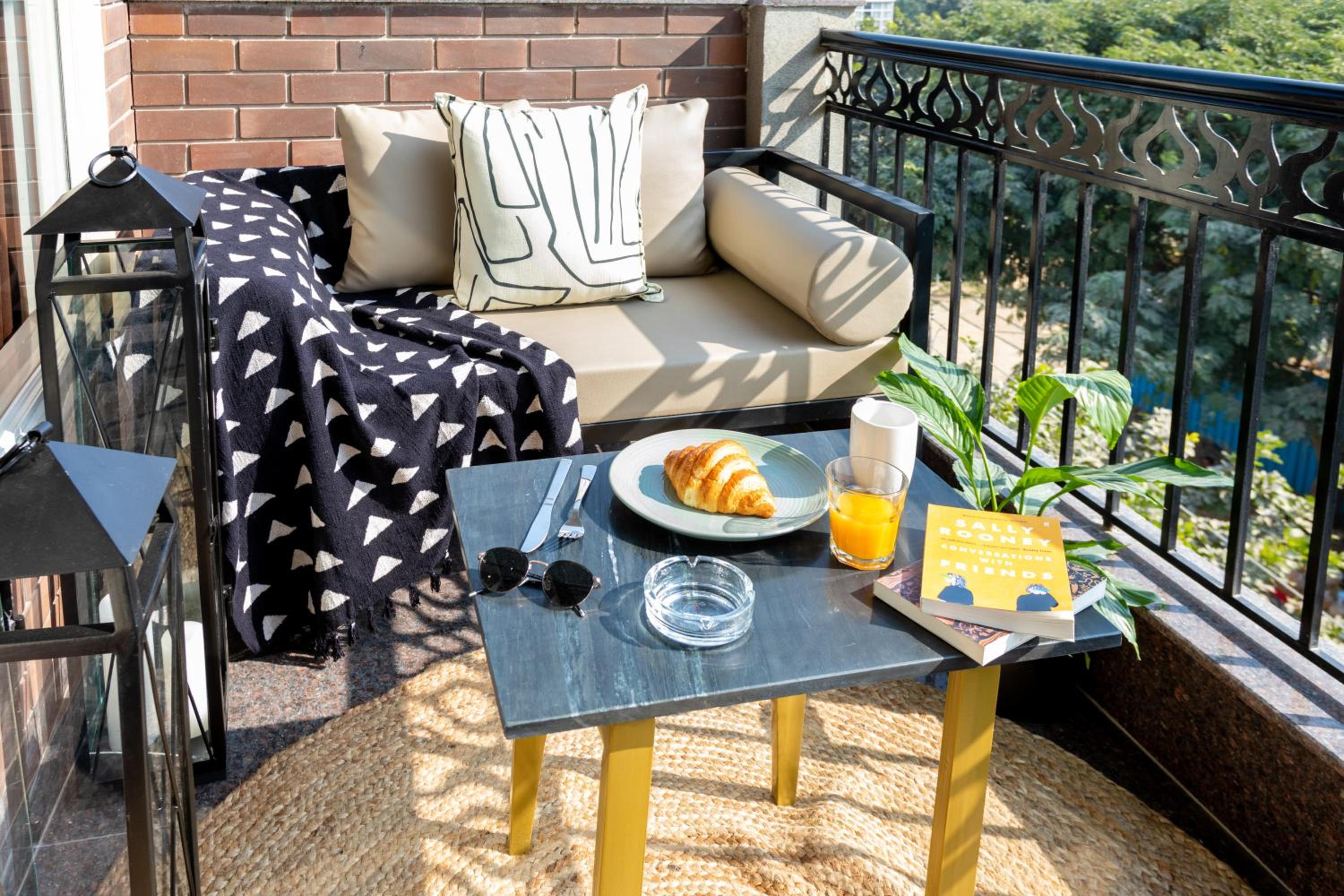 balance & terrace