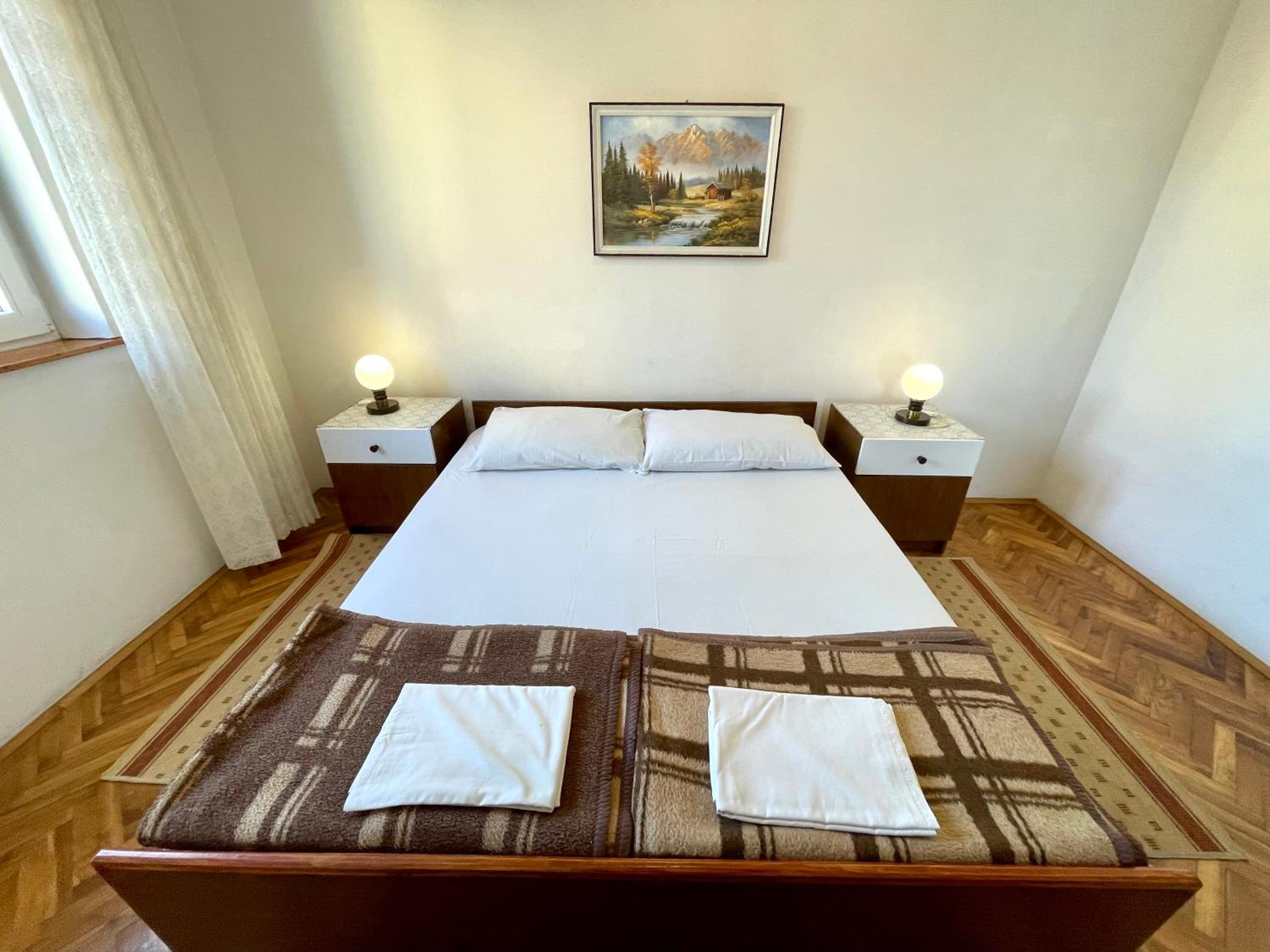 Apartmani Luky