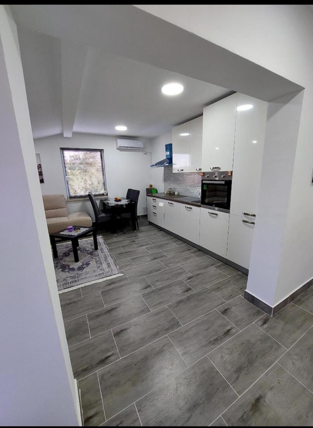 Vila Neyra