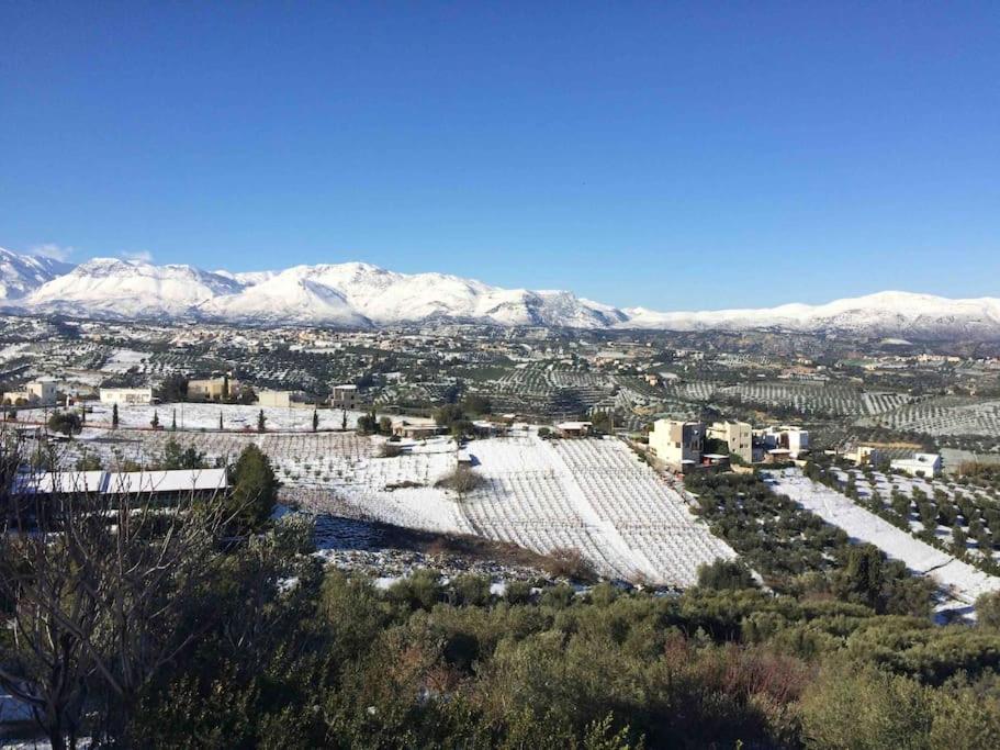 Mountain & Sea view country villa near Heraklion view 4