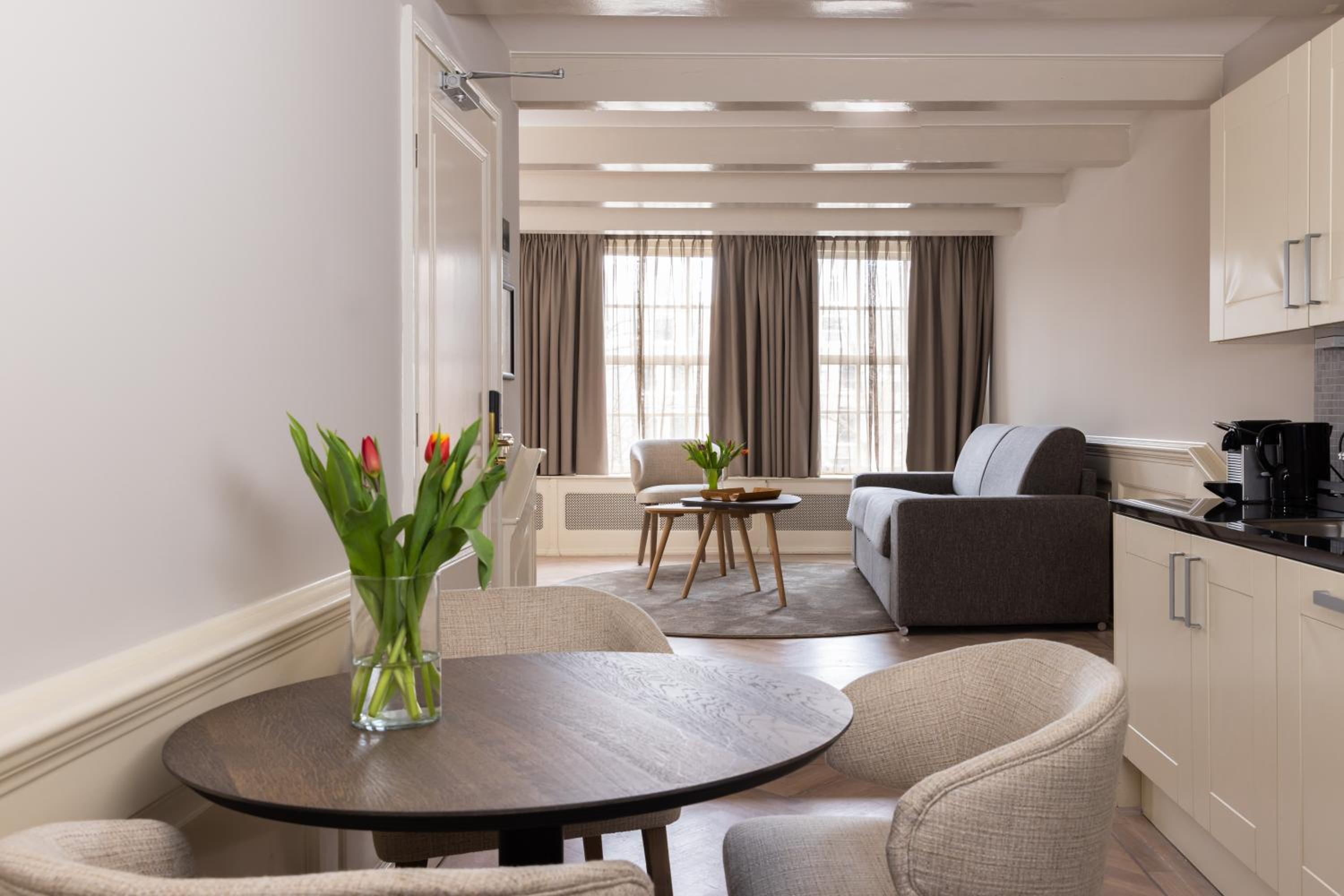 Amsterdam Canal Suites