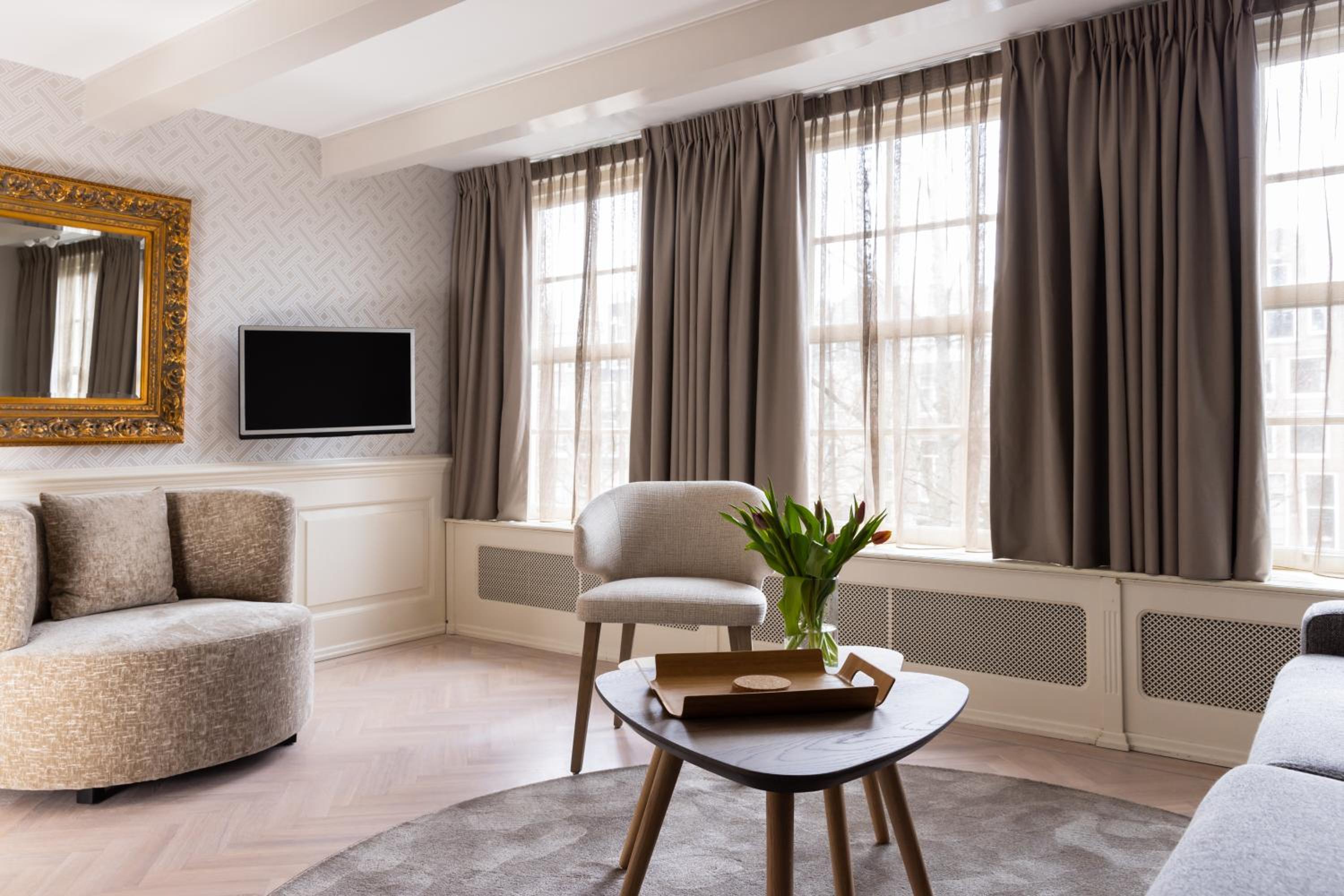Amsterdam Canal Suites