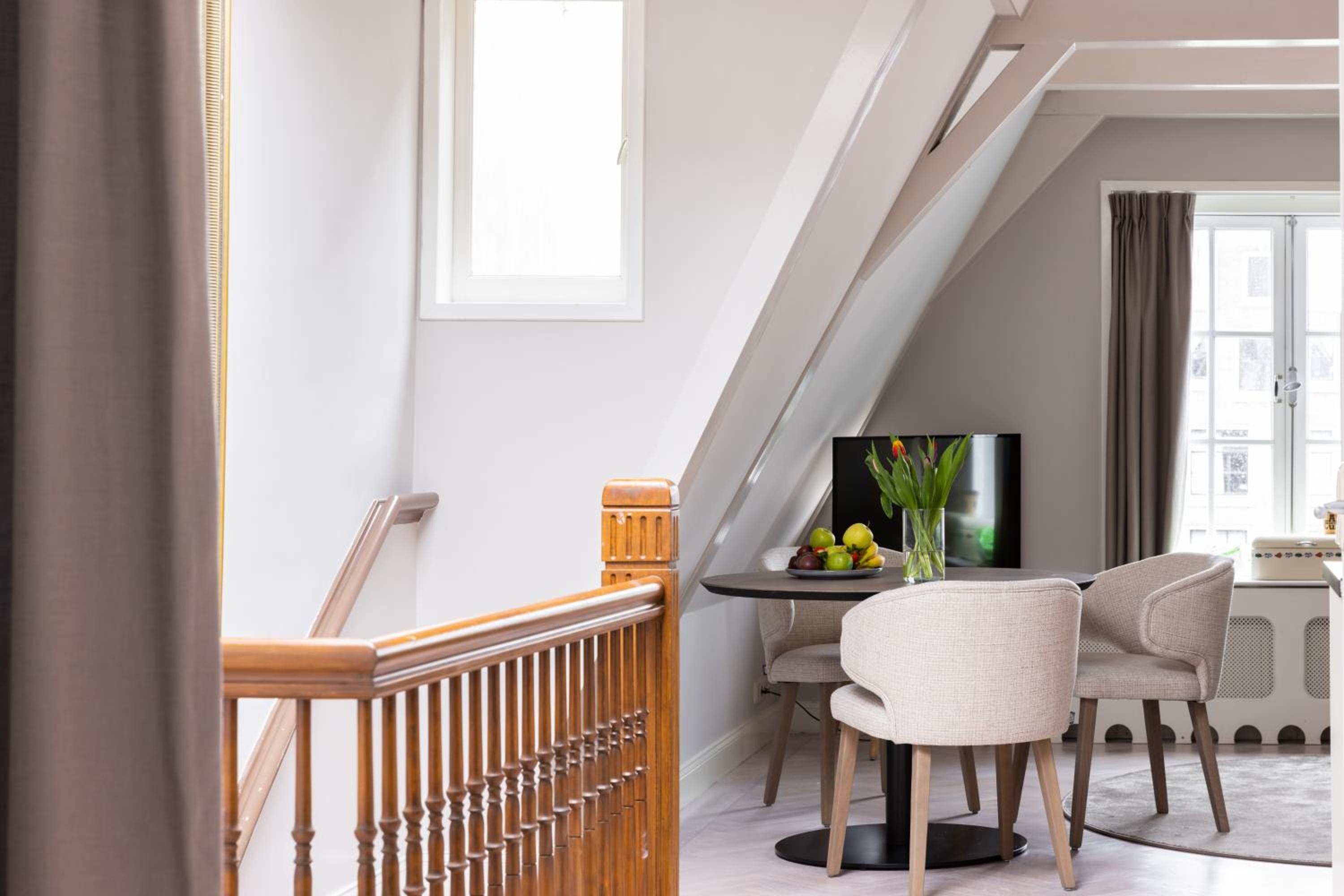 Amsterdam Canal Suites