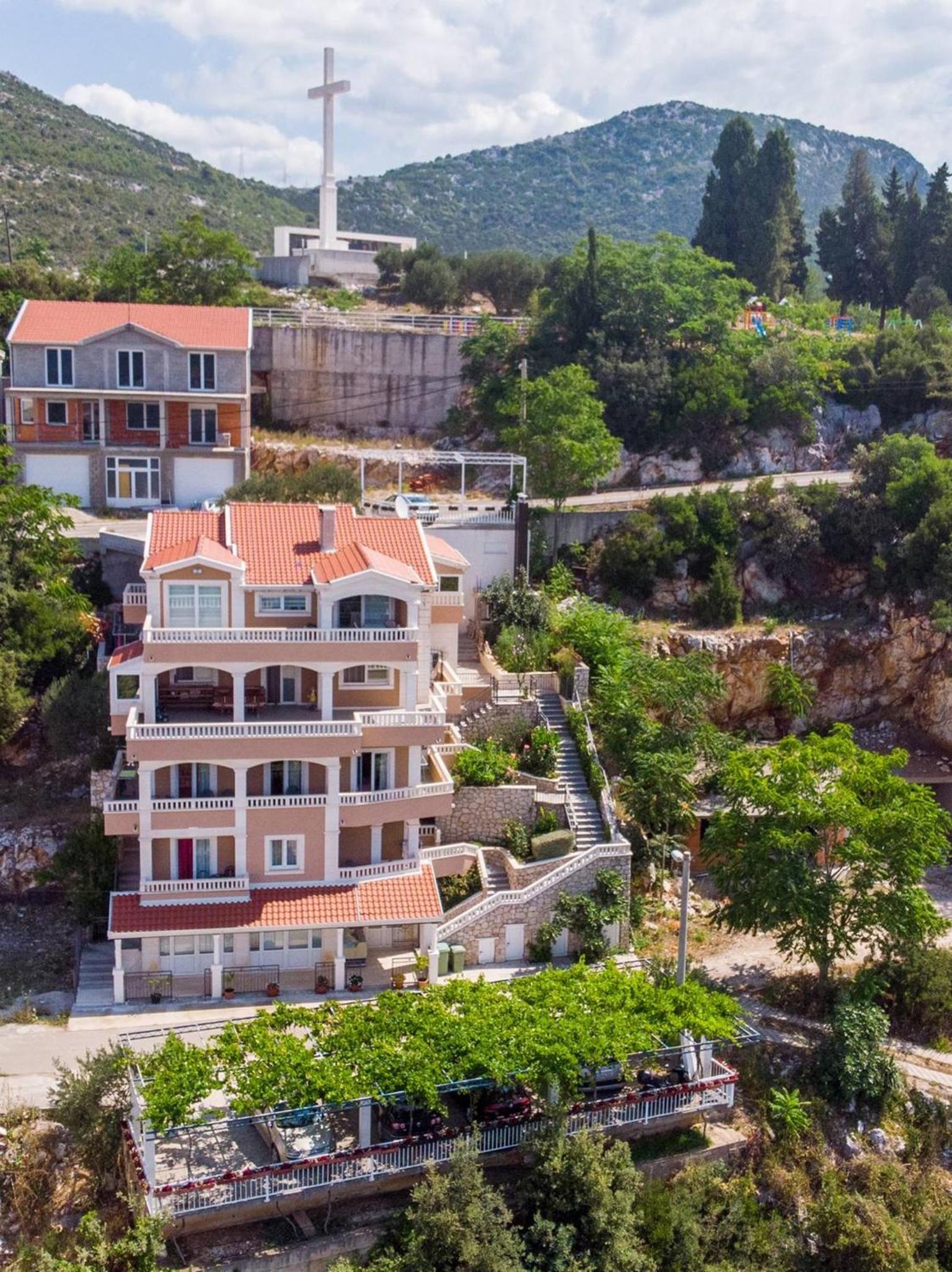 Apartments Bonaca