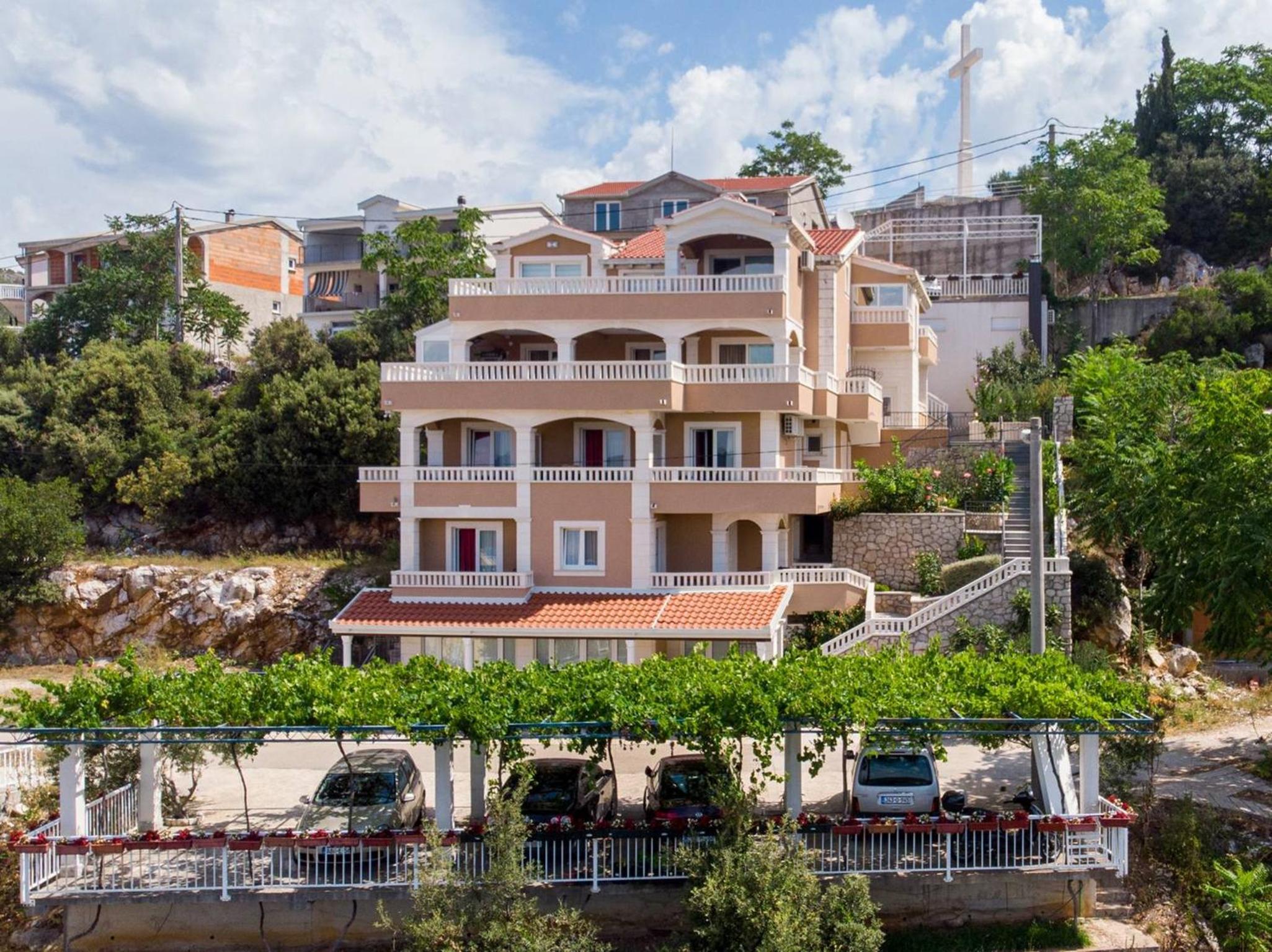 Apartments Bonaca