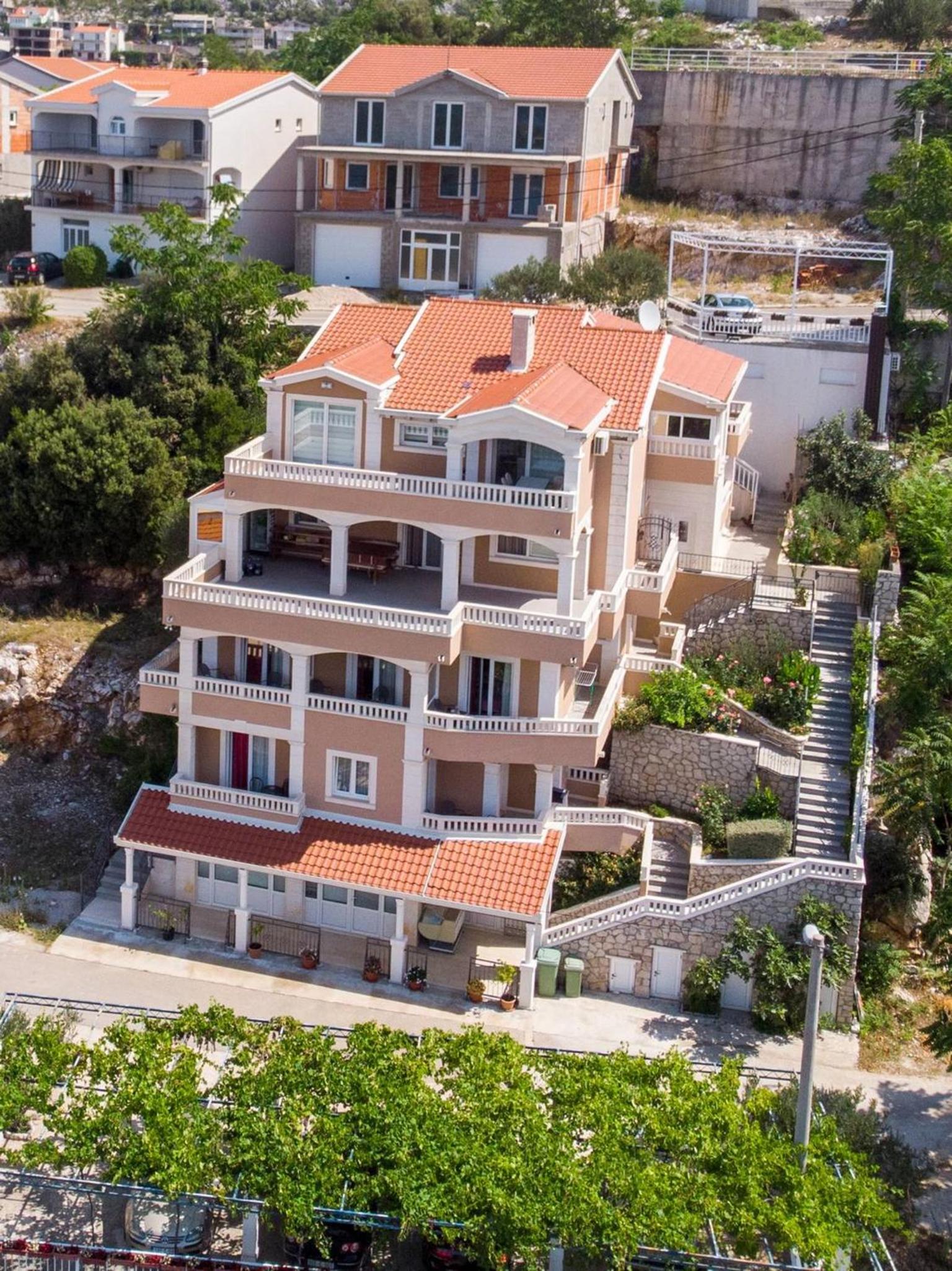 Apartments Bonaca