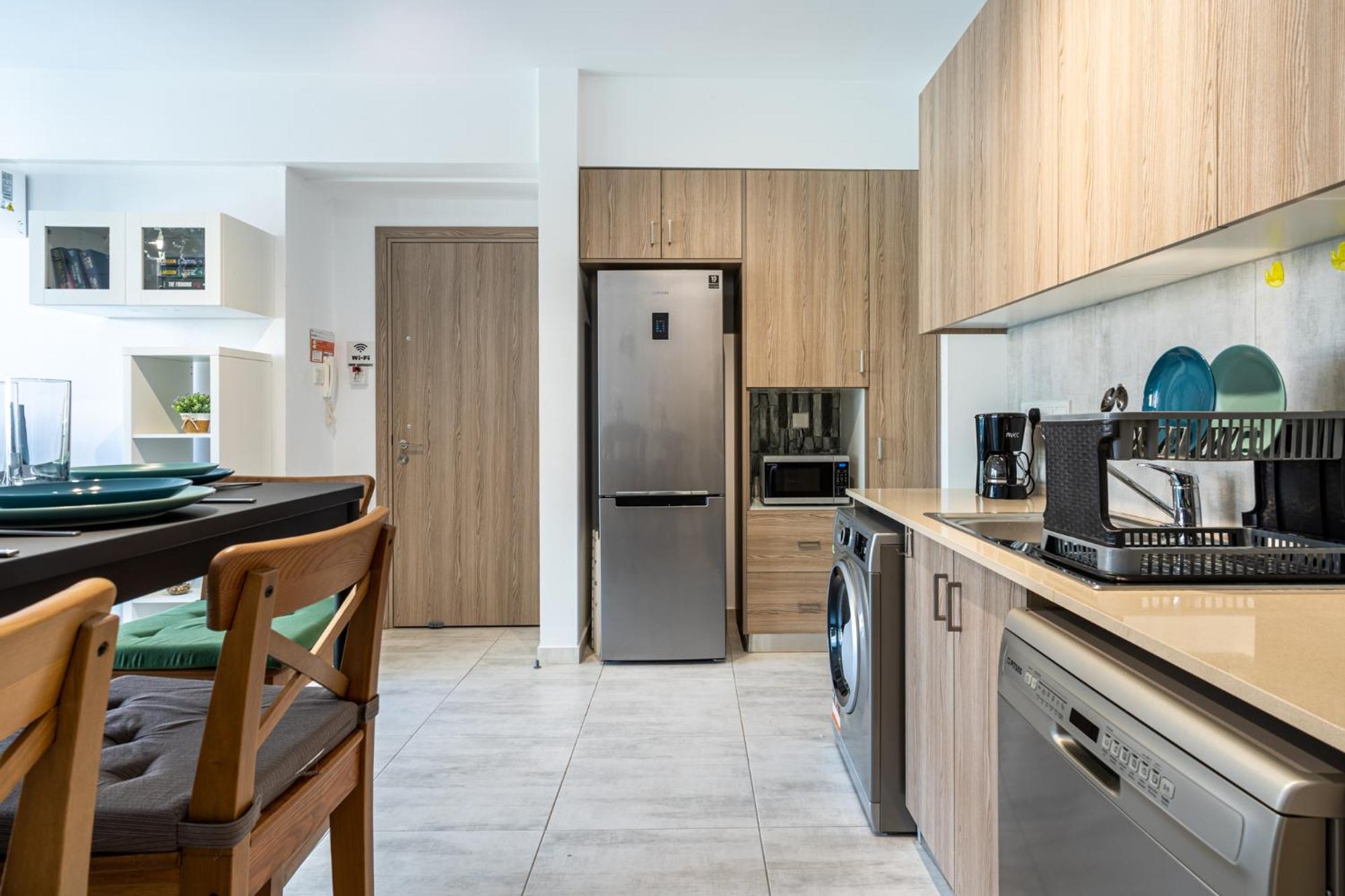 Crystal 2-Bedroom Apartment in Larnaca