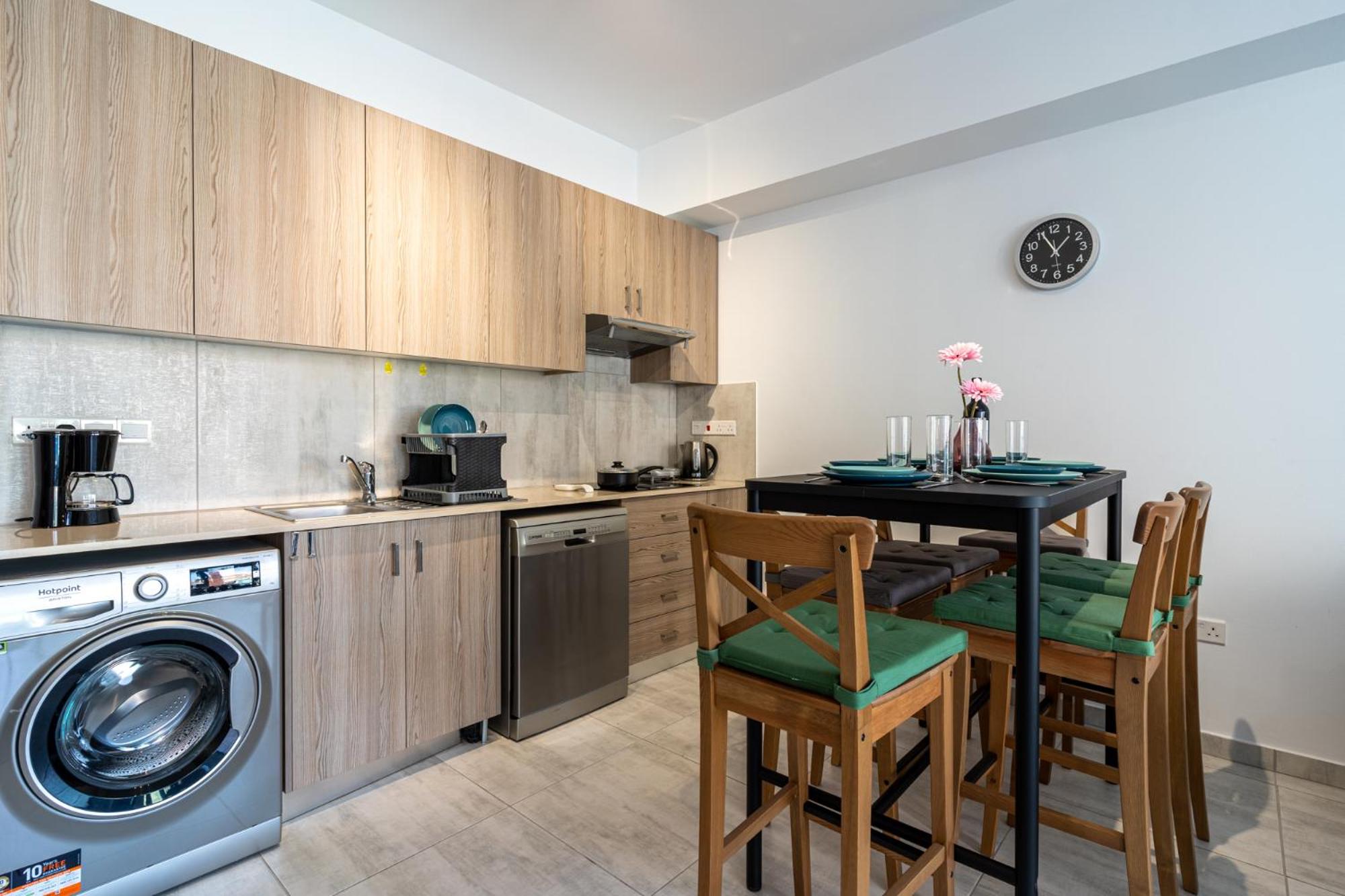Crystal 2-Bedroom Apartment in Larnaca