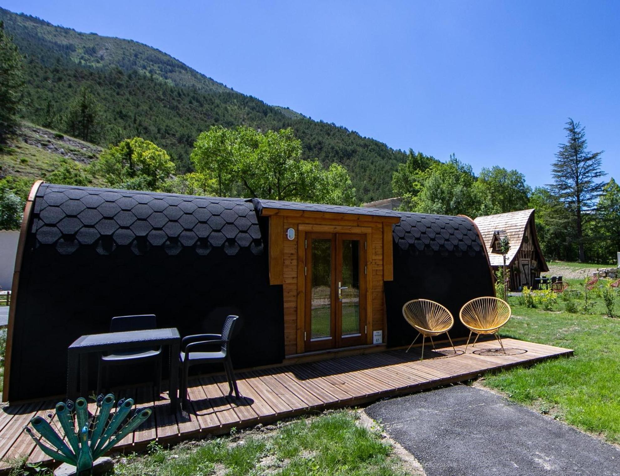 Photo 9
