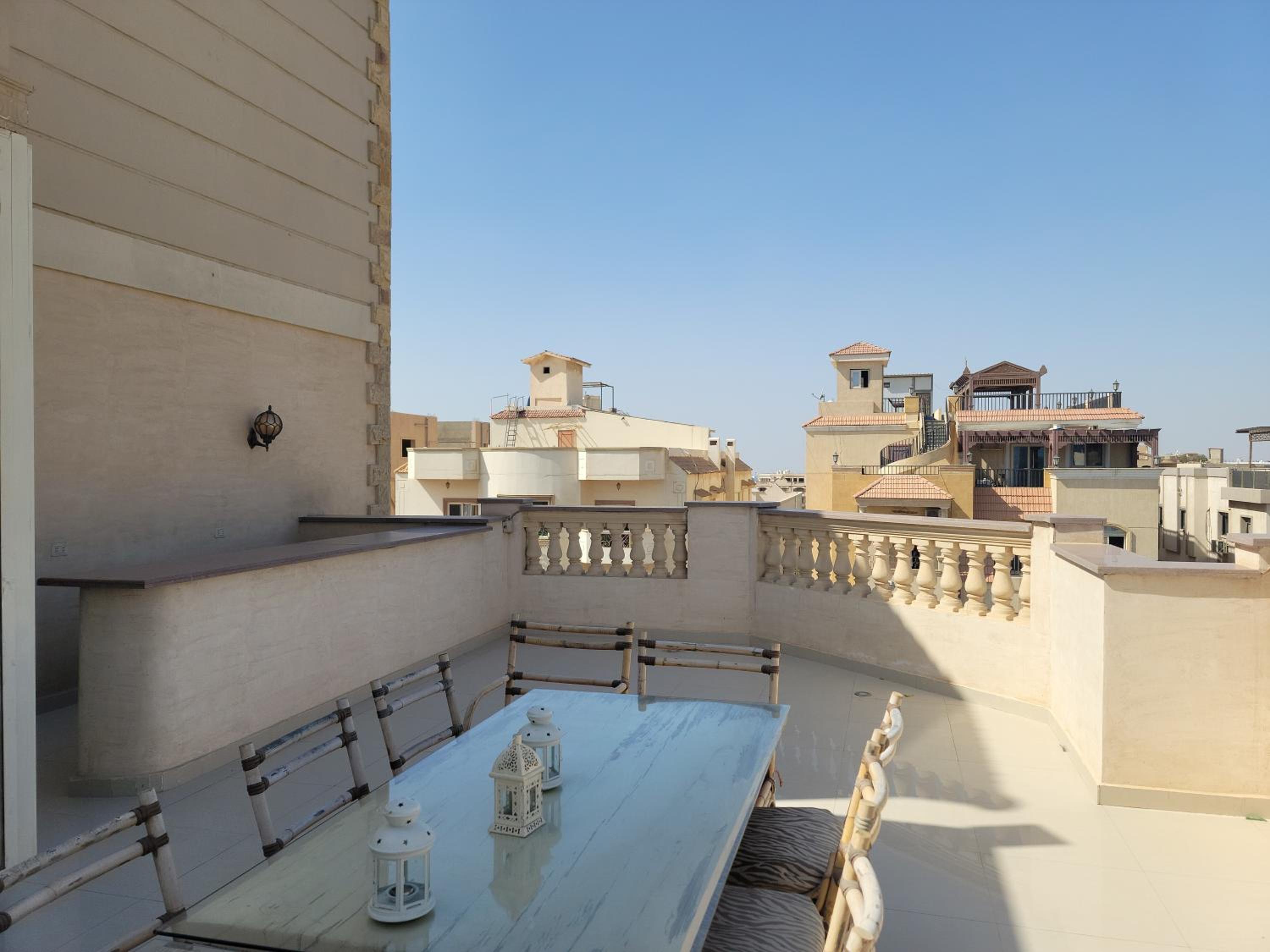 Rooftop Apartment with Terrace