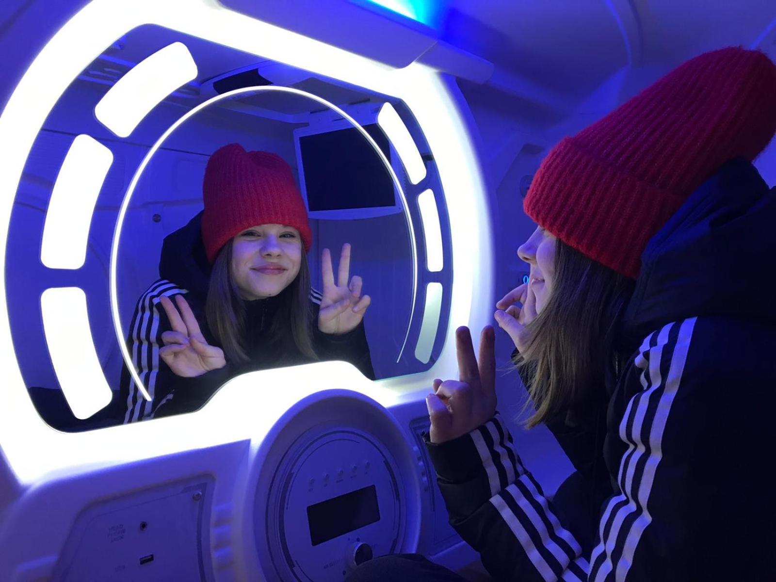 Space Night Capsule Hostel