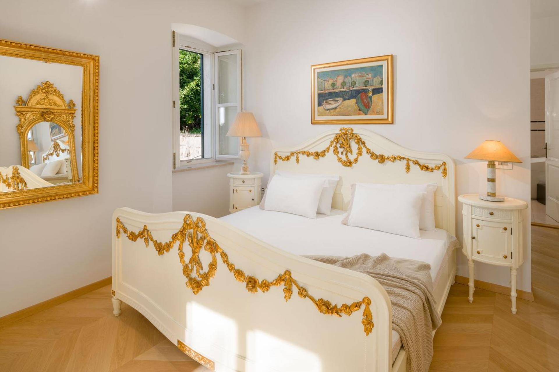 Sensational Dubrovnik Villa Villa Filia 4 Bedrooms Overlooking Dubrovnik City Walls Old Town