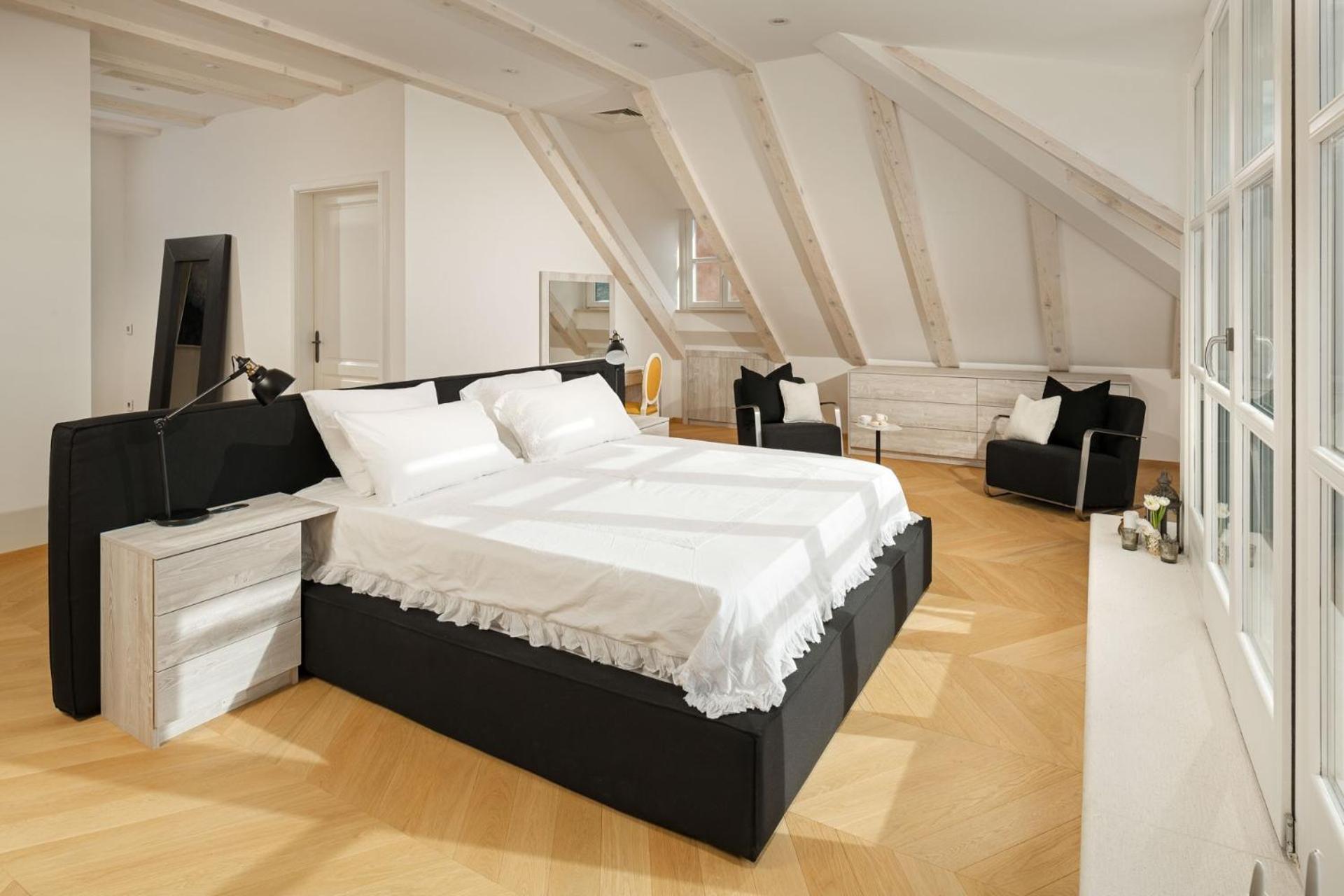 Sensational Dubrovnik Villa Villa Filia 4 Bedrooms Overlooking Dubrovnik City Walls Old Town