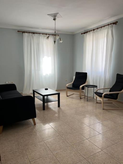 Lixouri Center Apartment