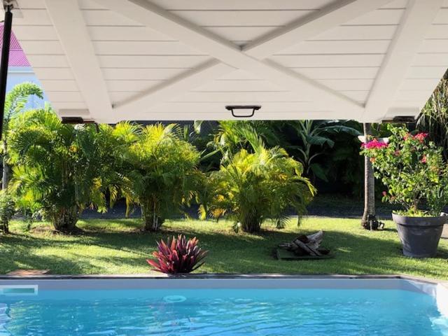 Maison de charme avec piscine view 4
