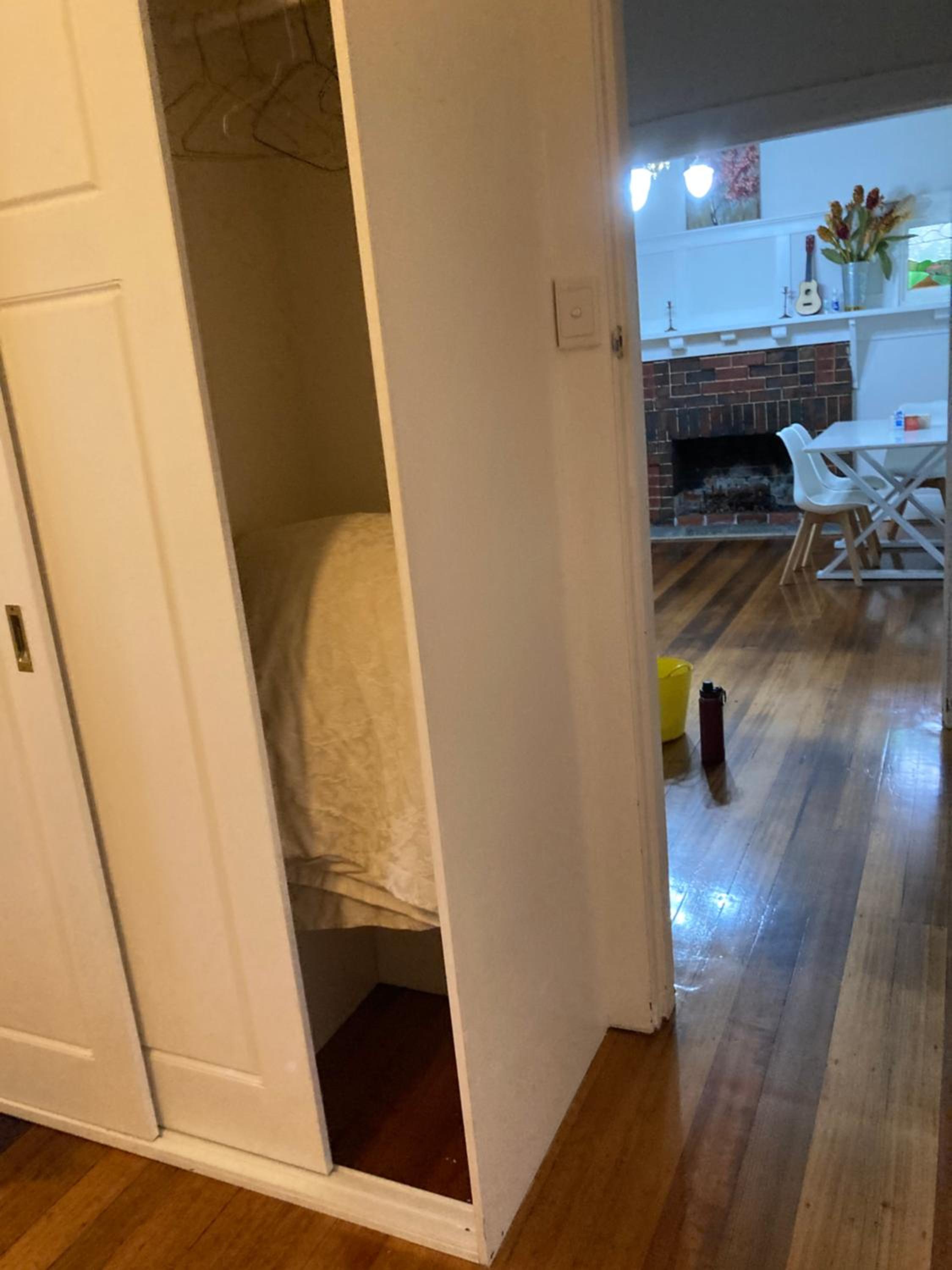 UnitA 2-bedroom unit Bigbackyard & your own driveway