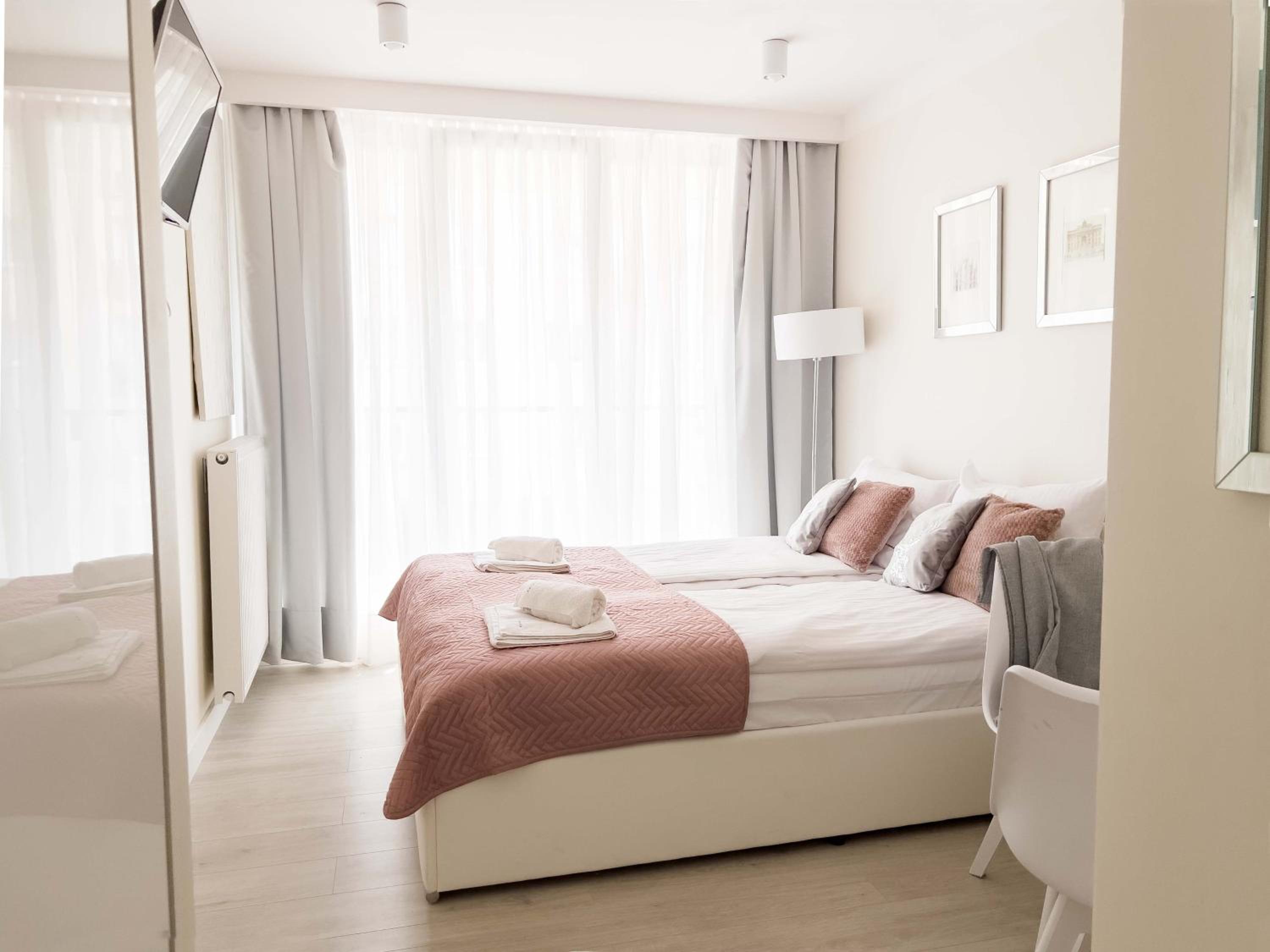 Ice Apartments