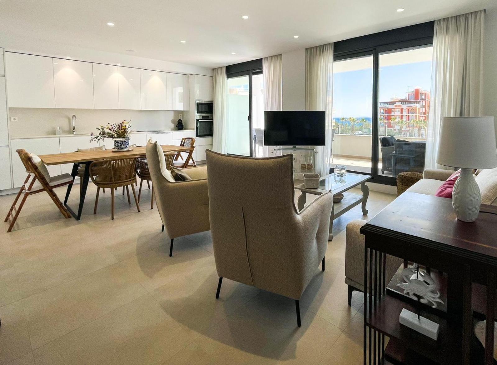 Flat Sun Garden Peñoncillo by Spain2home