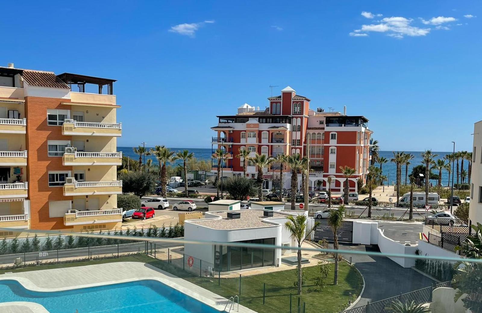 Flat Sun Garden Peñoncillo by Spain2home